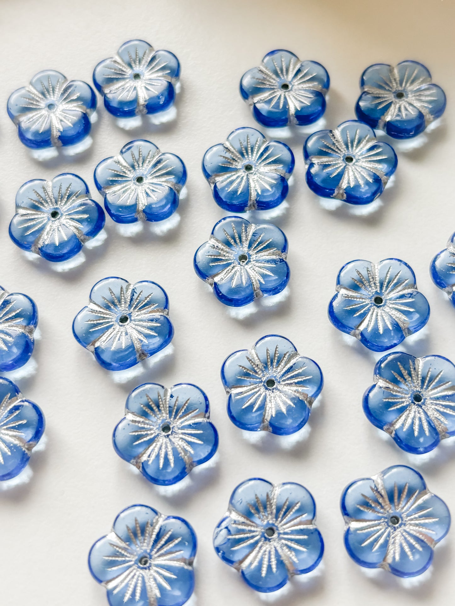 Glass bead flower 14mm, Czech, 6pcs
