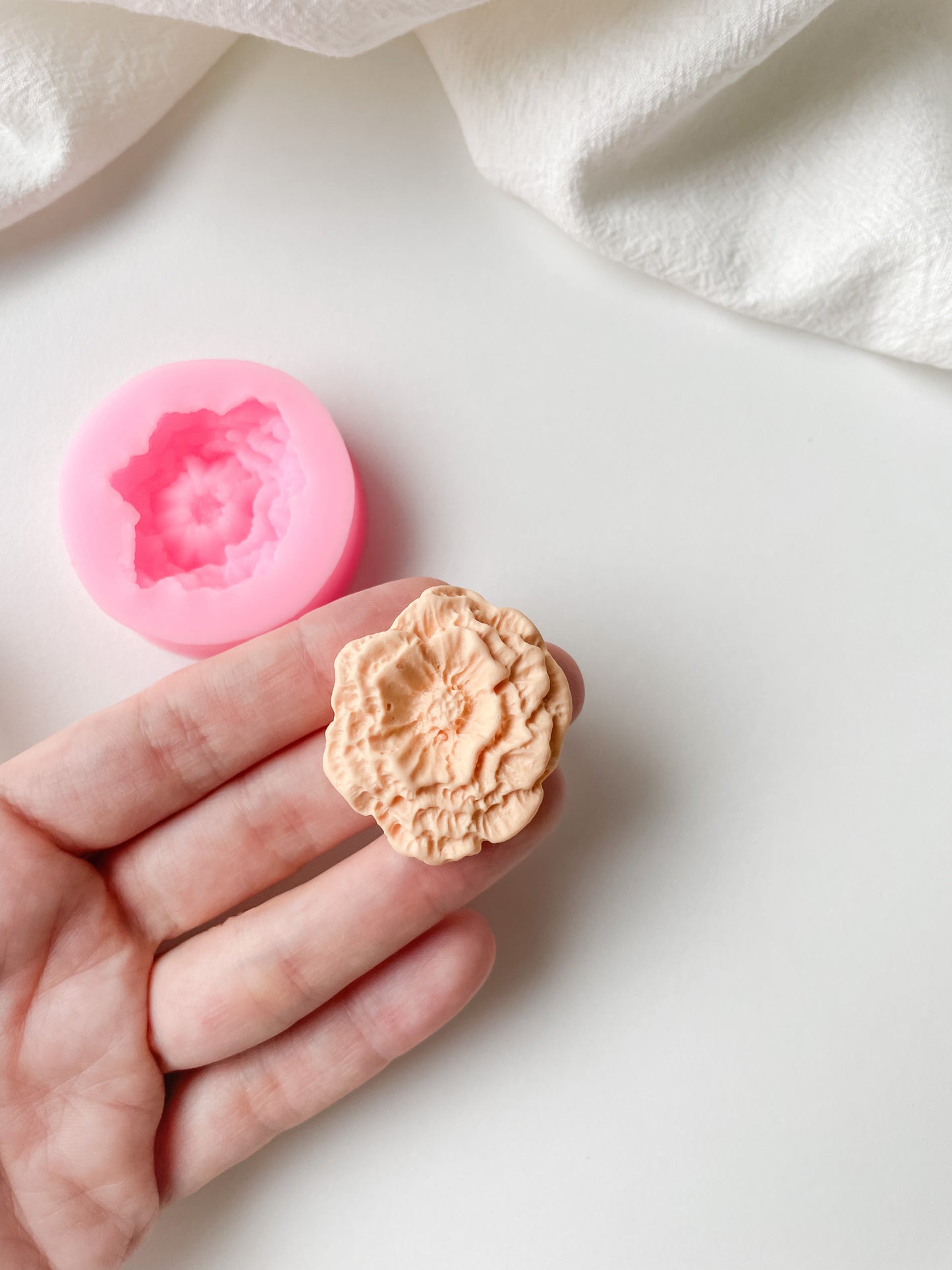 Silikonform blomma 46x14mm