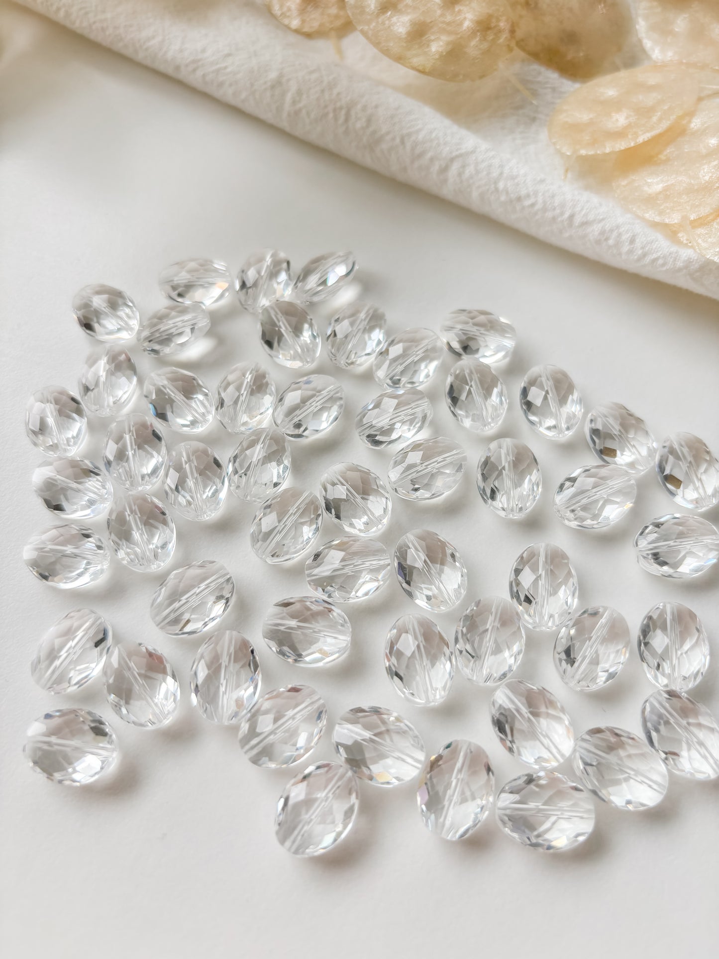 Glass bead transparent 13x10x7mm, 6pcs