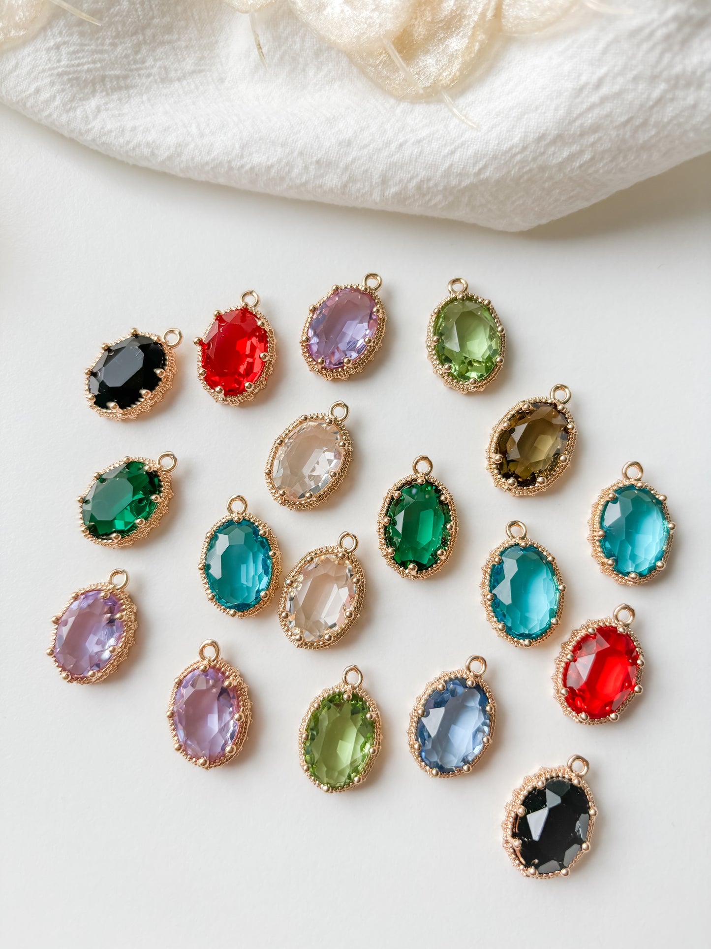 Glass pendant oval 20x13.5x6.5mm, mix. 10 pcs