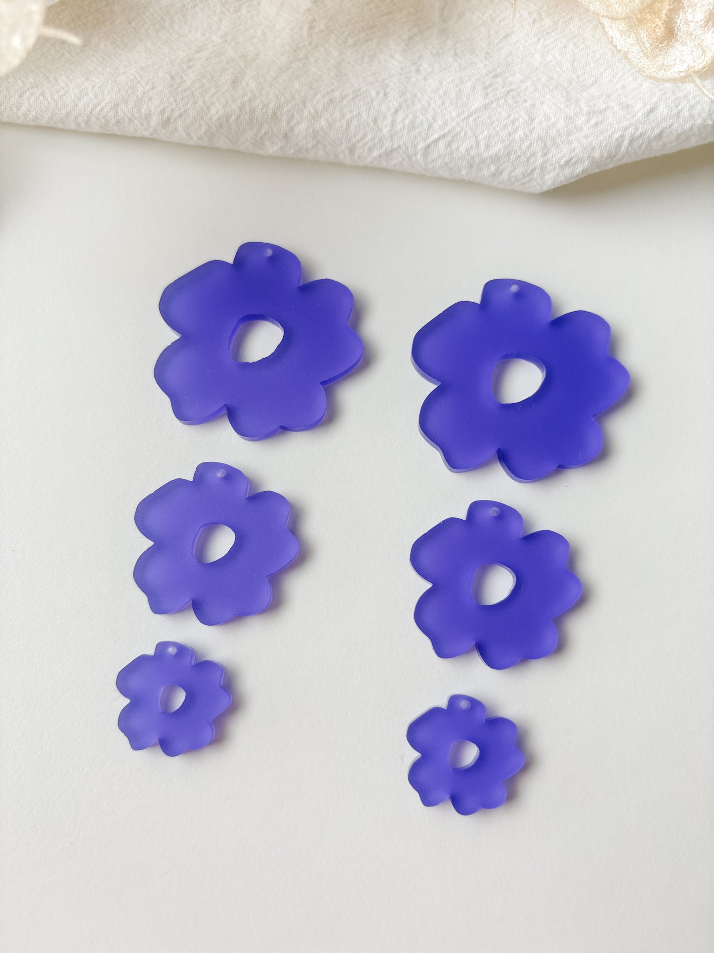 Hänge blomma satin lila, 1 par