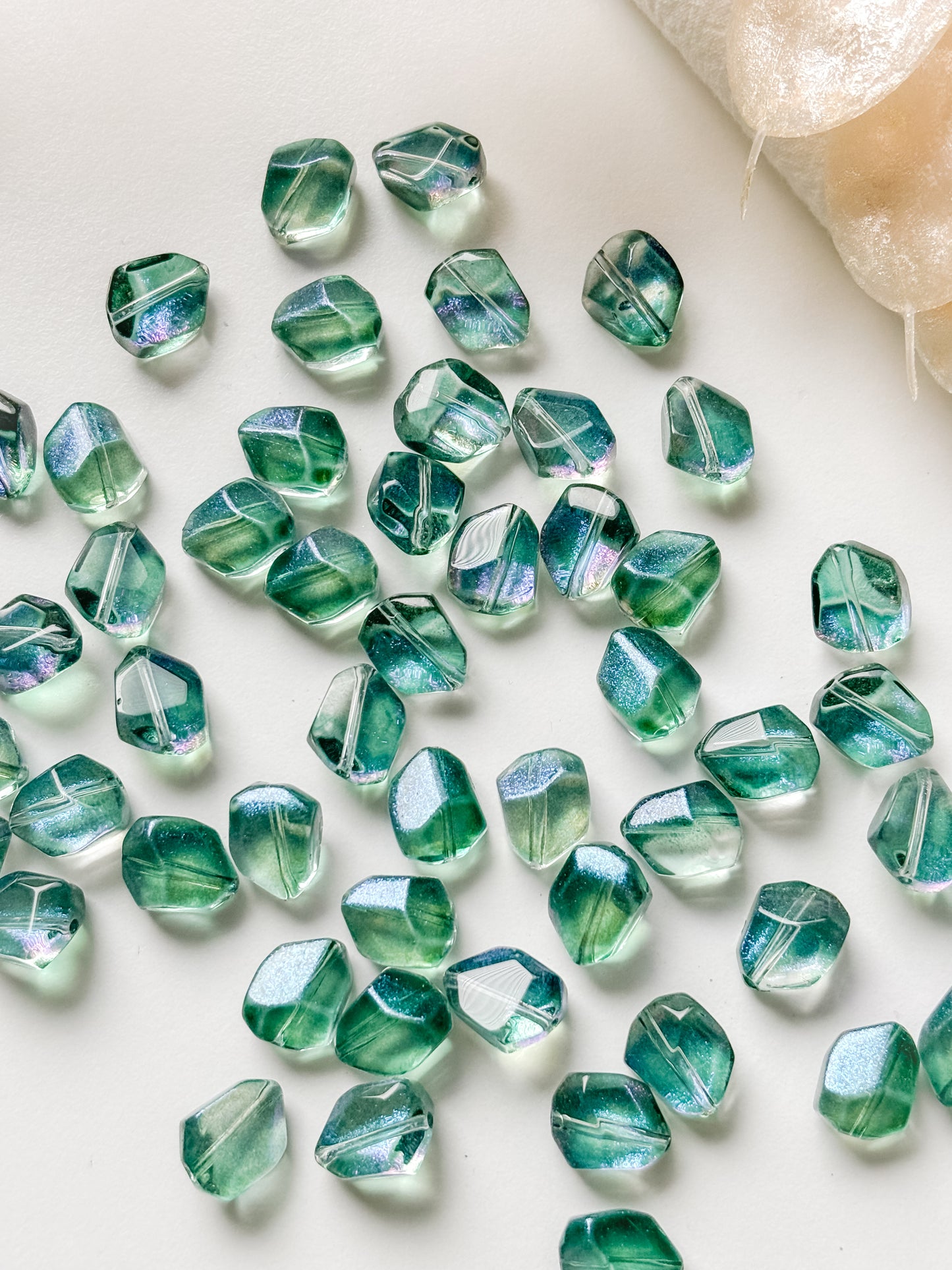 Glass bead 12x9.5x7mm, 10pcs
