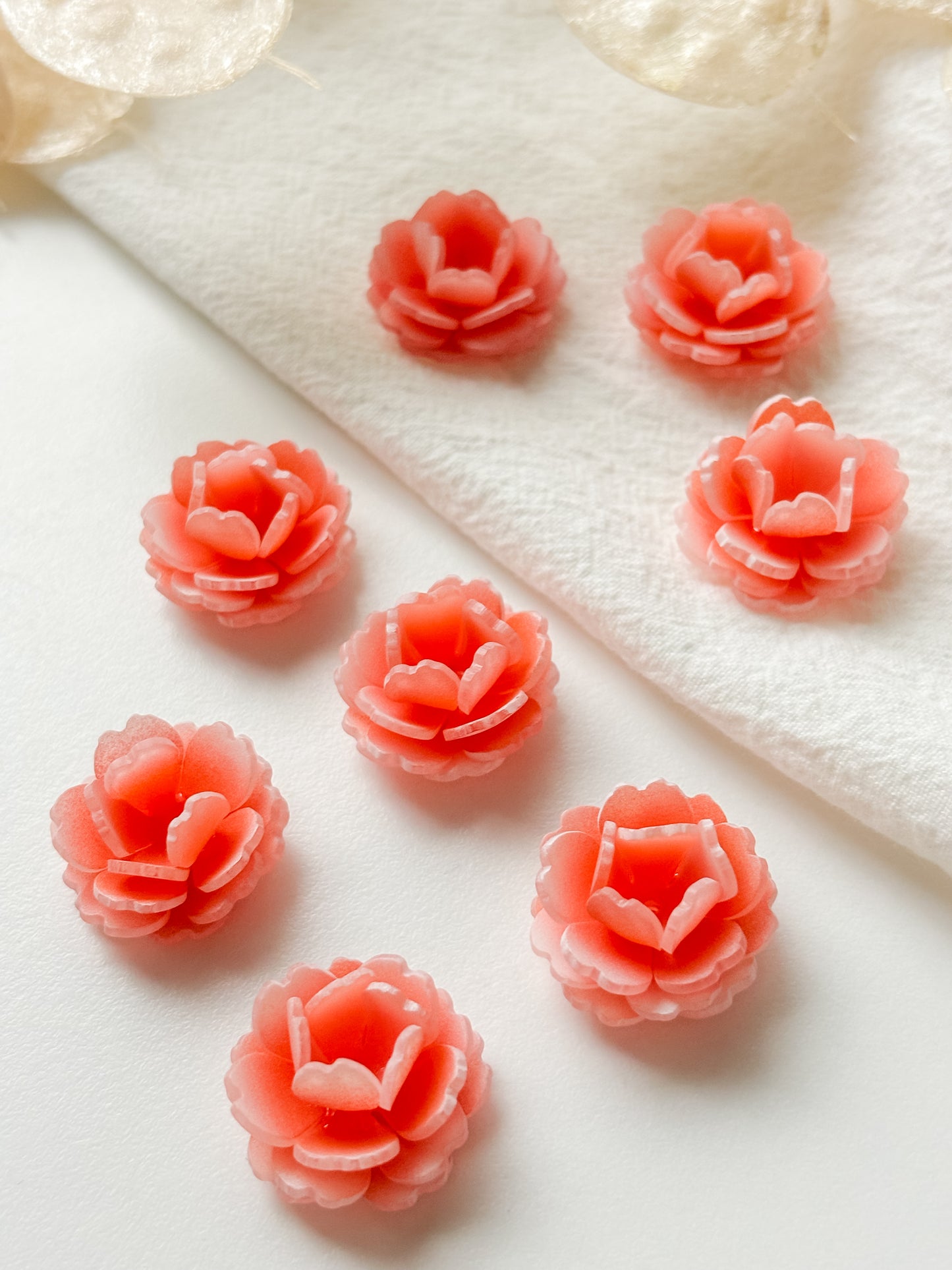 Pearl flower 22~24x13~14mm, 1pc