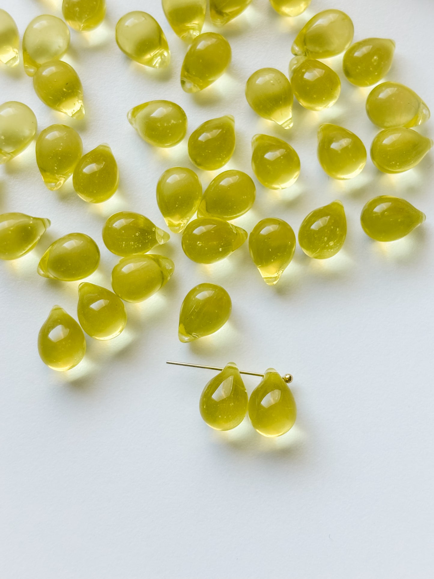Glass pendant drop 10x14mm, Czech glass pendant, 10pcs