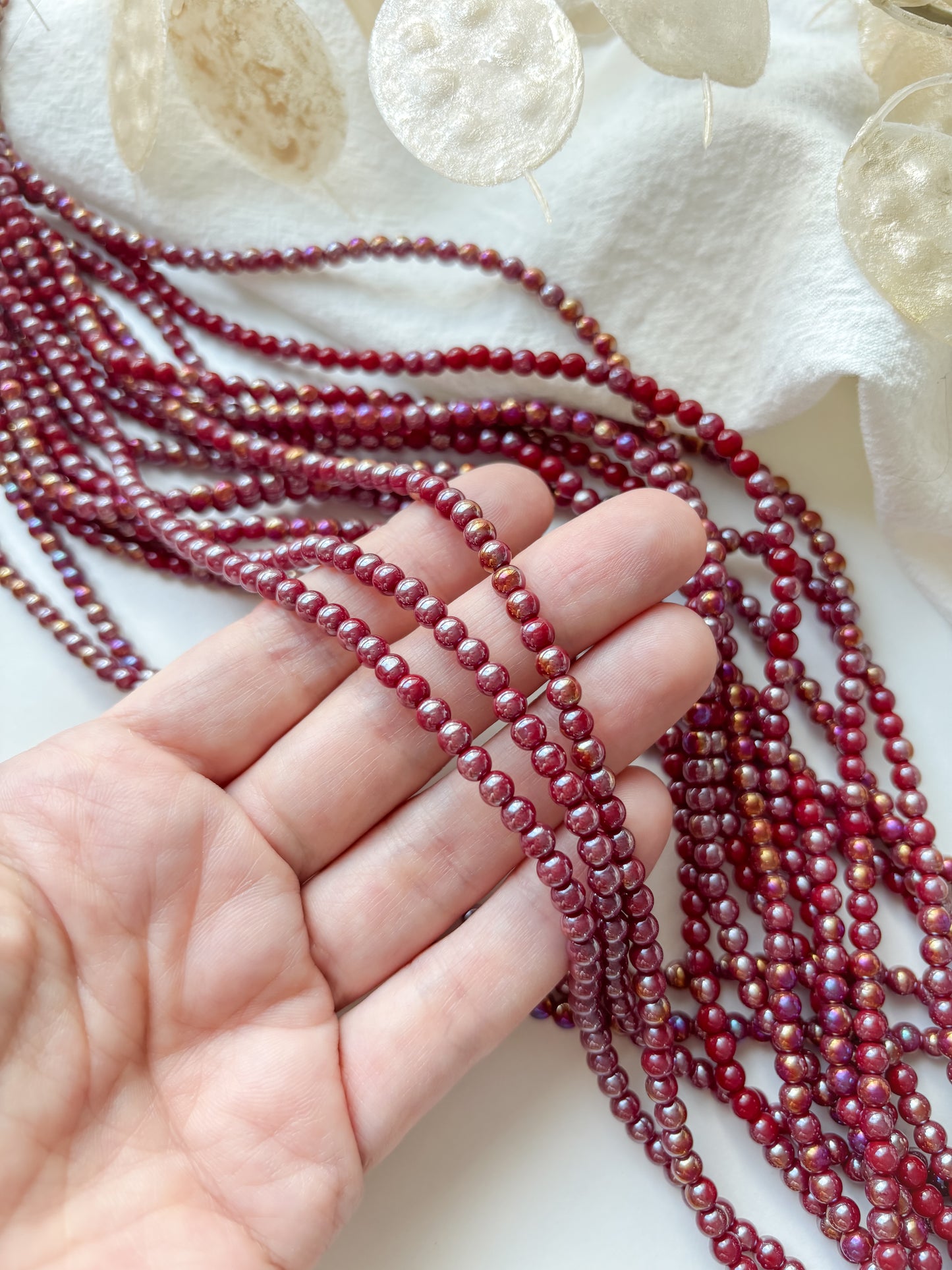 Glass bead dark red 4~4.5mm, approx. 95pcs