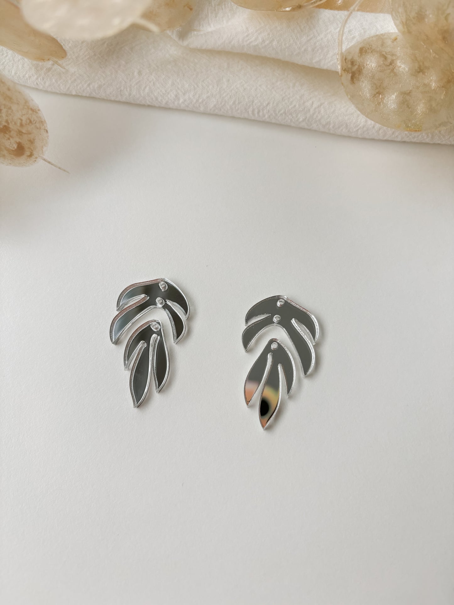 Hängset spegel akryl 35mm, 1 par