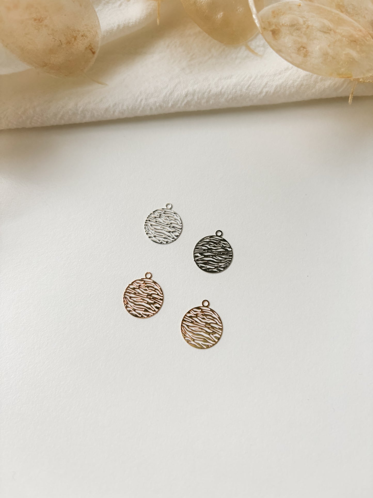 Hängcirkel 14x12x0,3mm, 1st