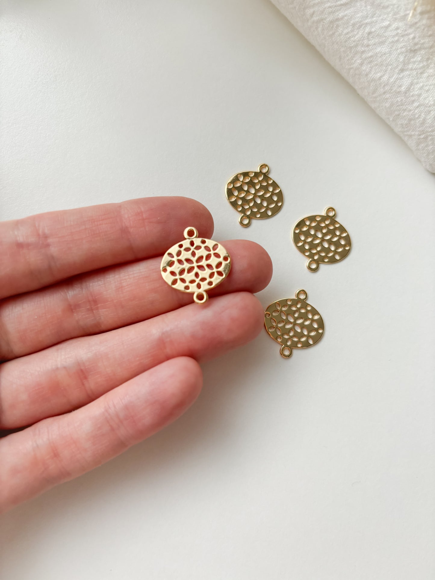 Smyckesavdelare 18k 19,5x17x1mm, 1st