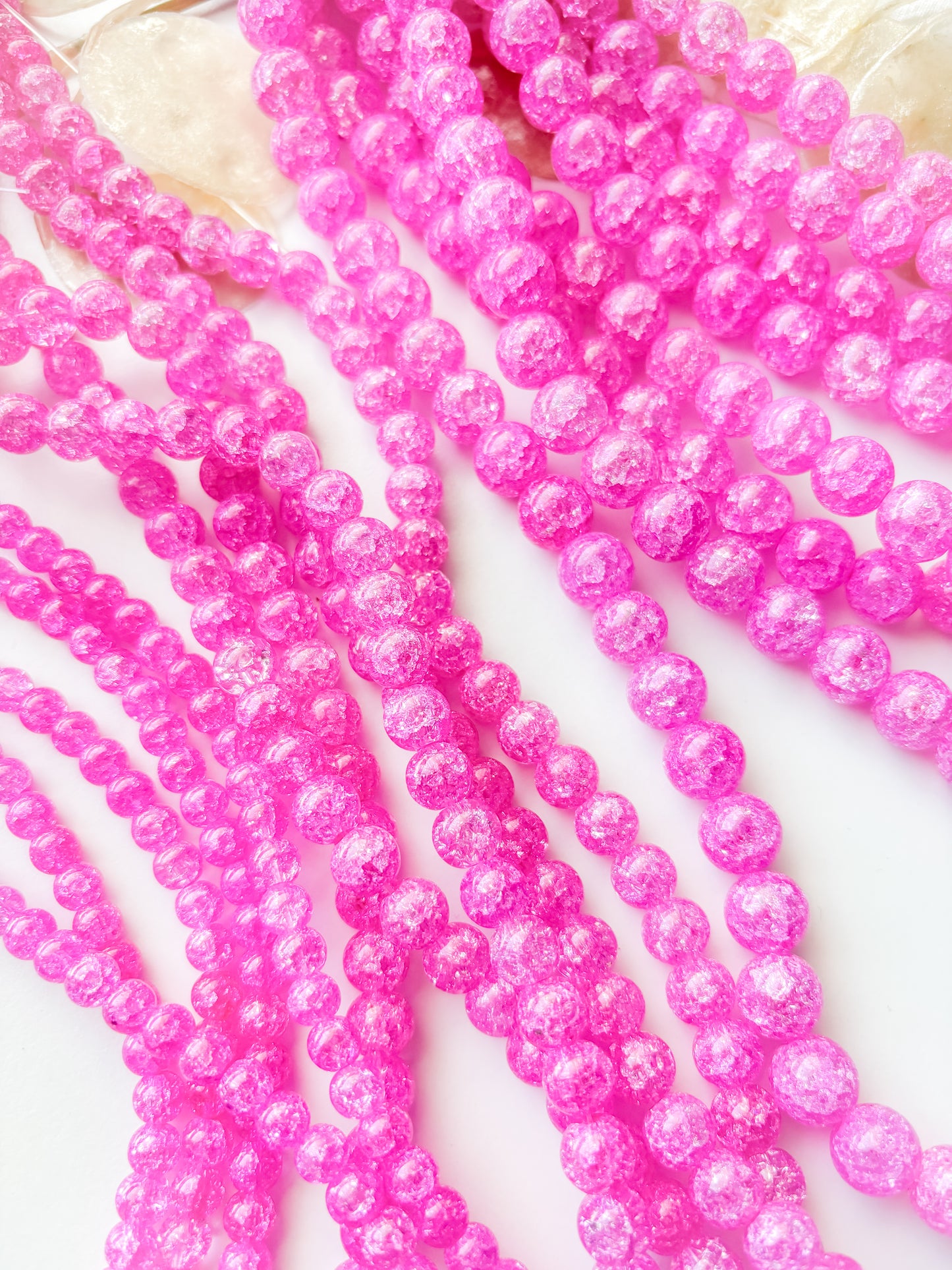 Glass bead, pink