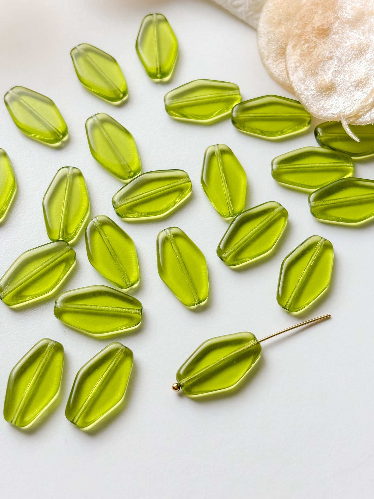 Glass bead 20x11mm, Czech glass bead, 6pcs