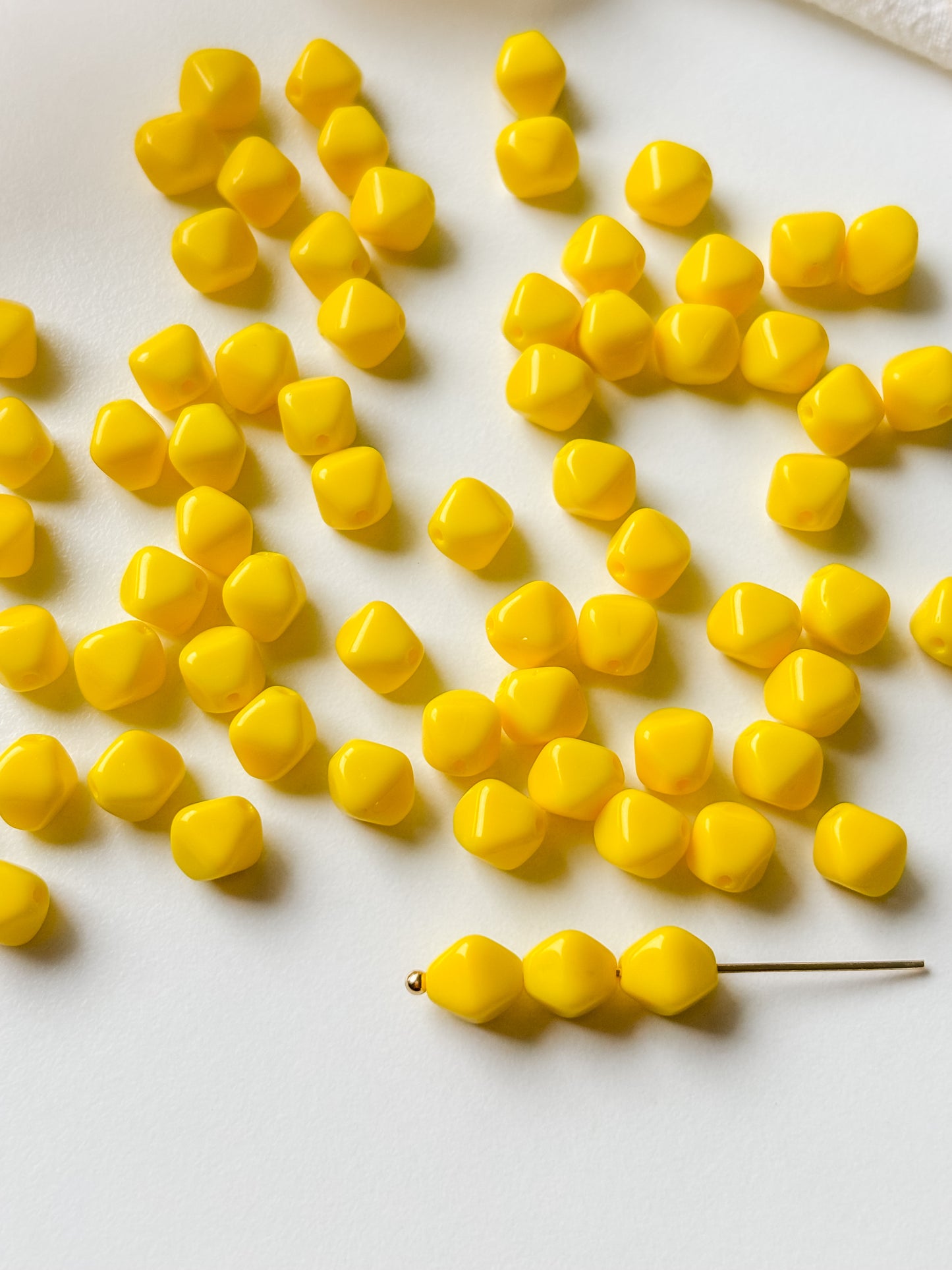 Glass bead 8mm, Czech Glass bead, 10pcs