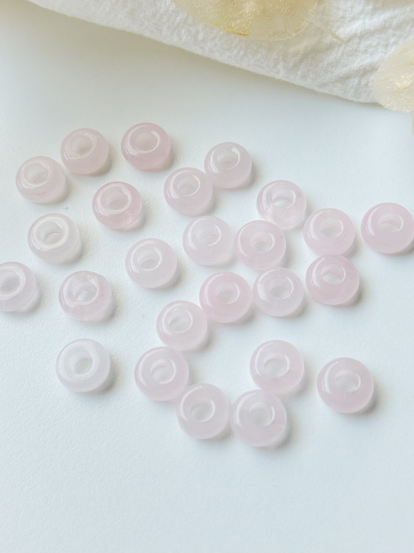 Pärla rosékvarts 10x4,5 mm, 1 st