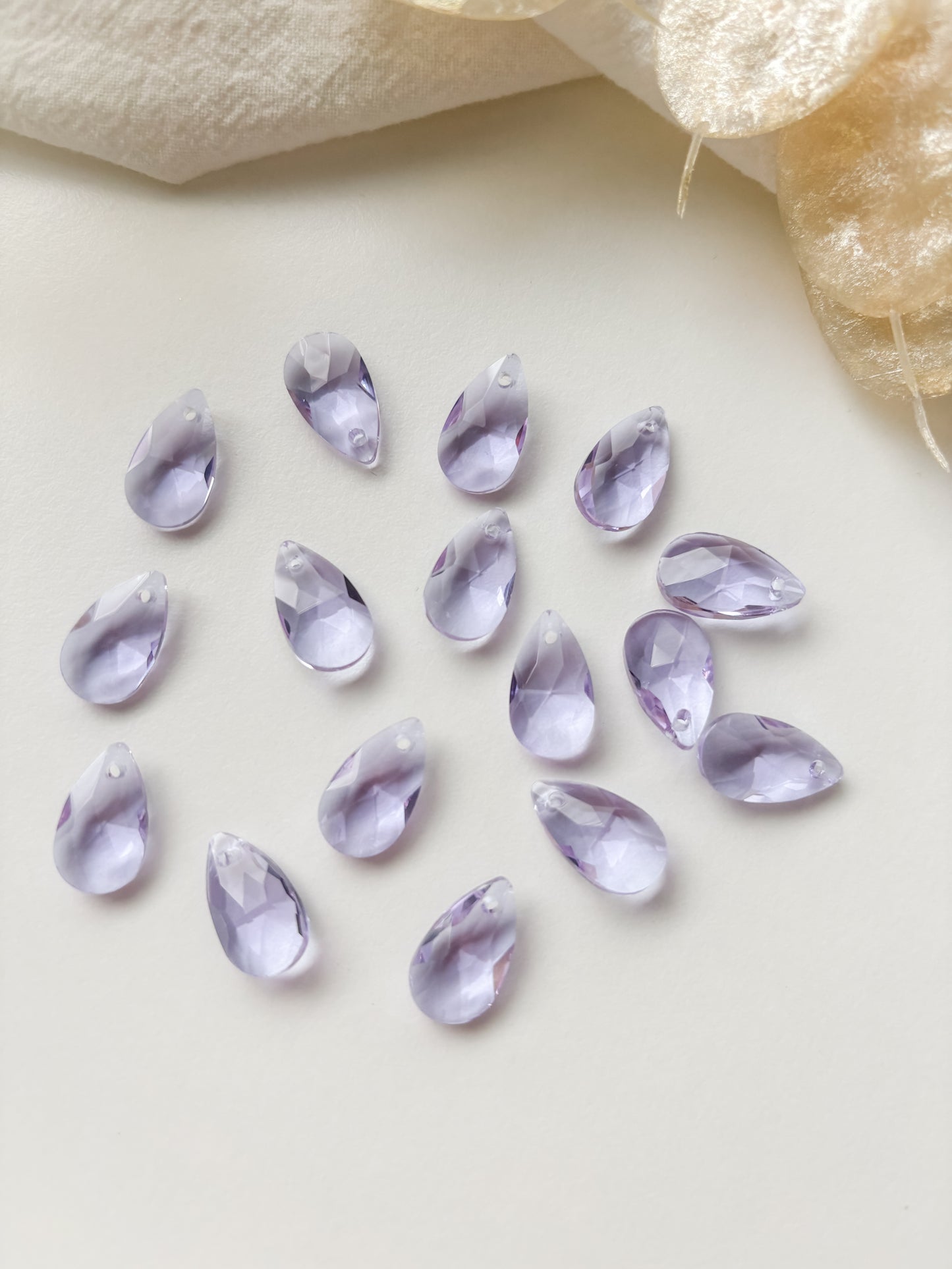Glass pendant purple drop 15x9.5x5.5mm, 6pcs