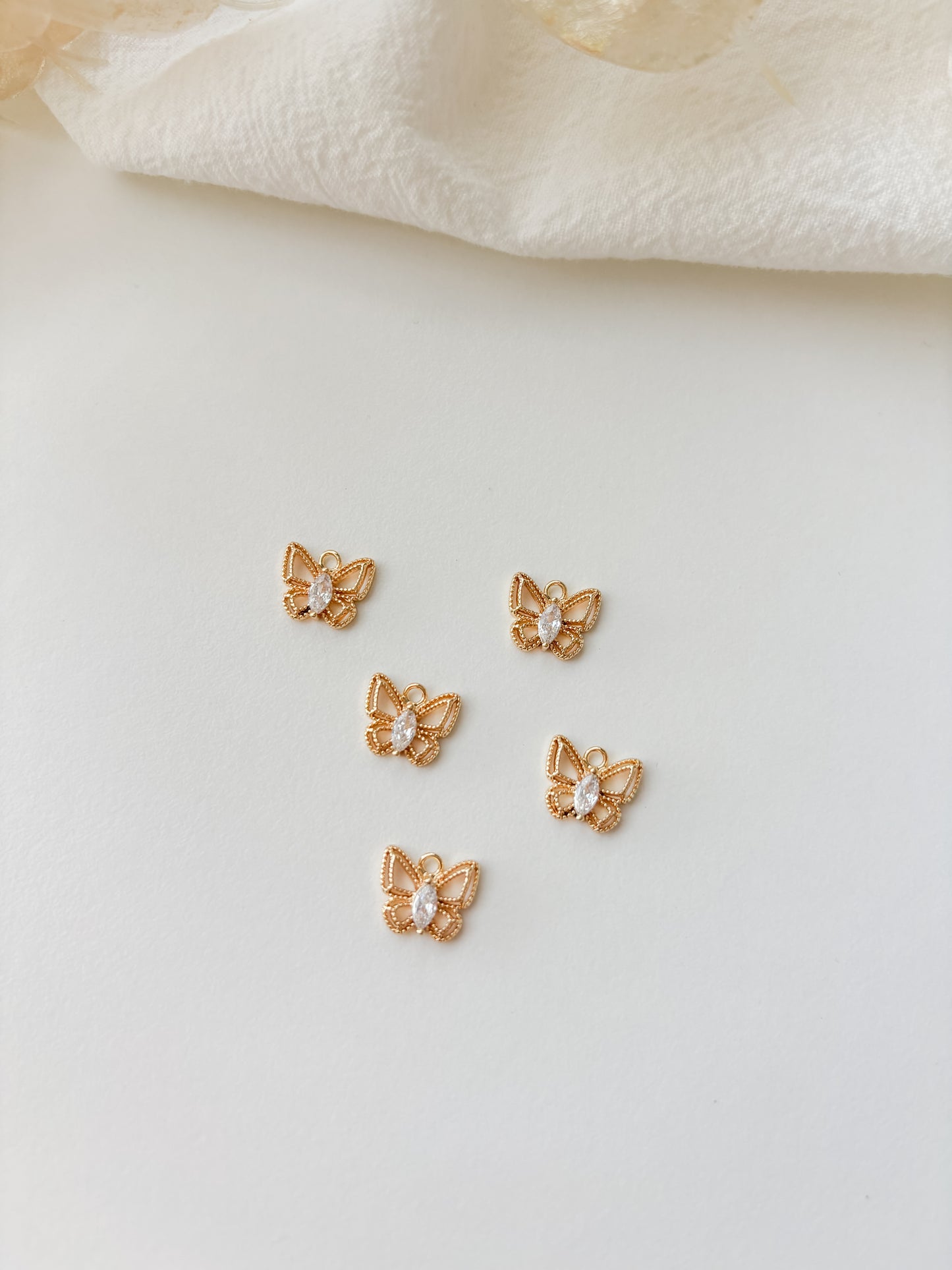 Pendant butterfly 9x10x3mm, 1pc