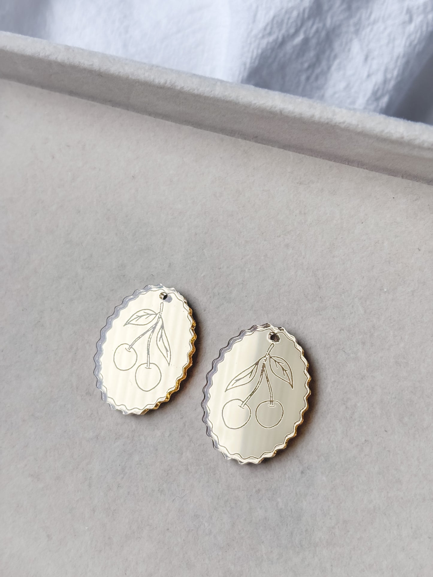 Riipus kirsikka 30mm, 1pari (eri värejä)