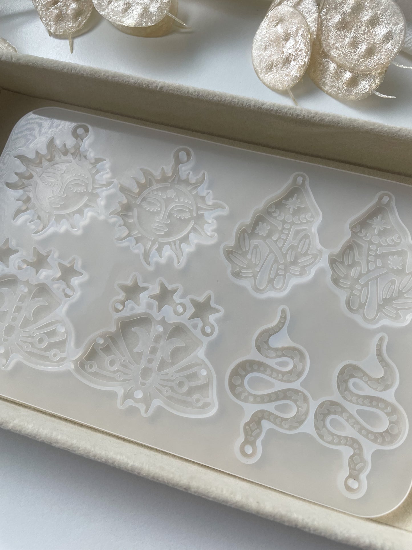 Silikonimuotti 110x170x4mm