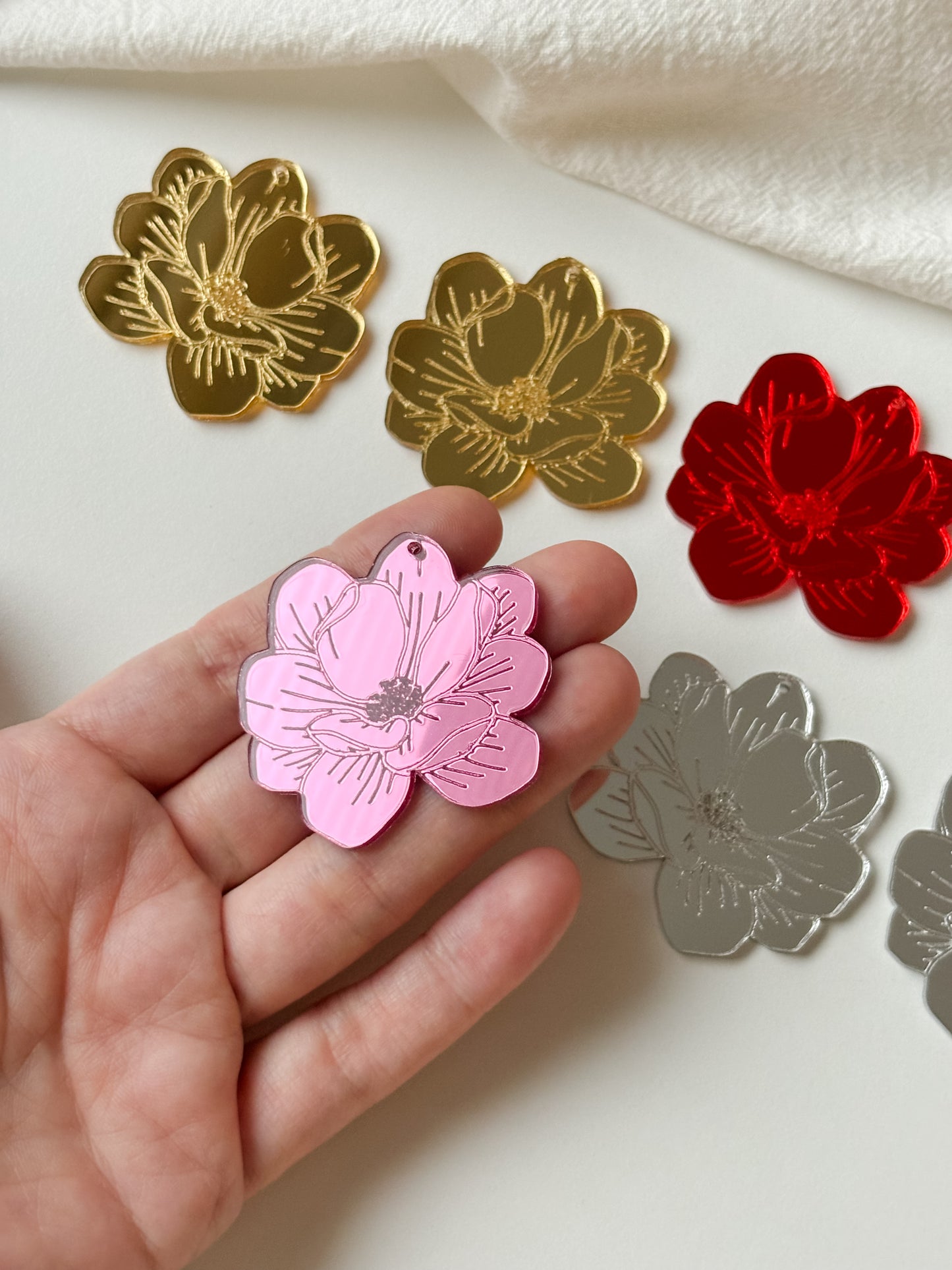 Pendant magnolia, 1 pair