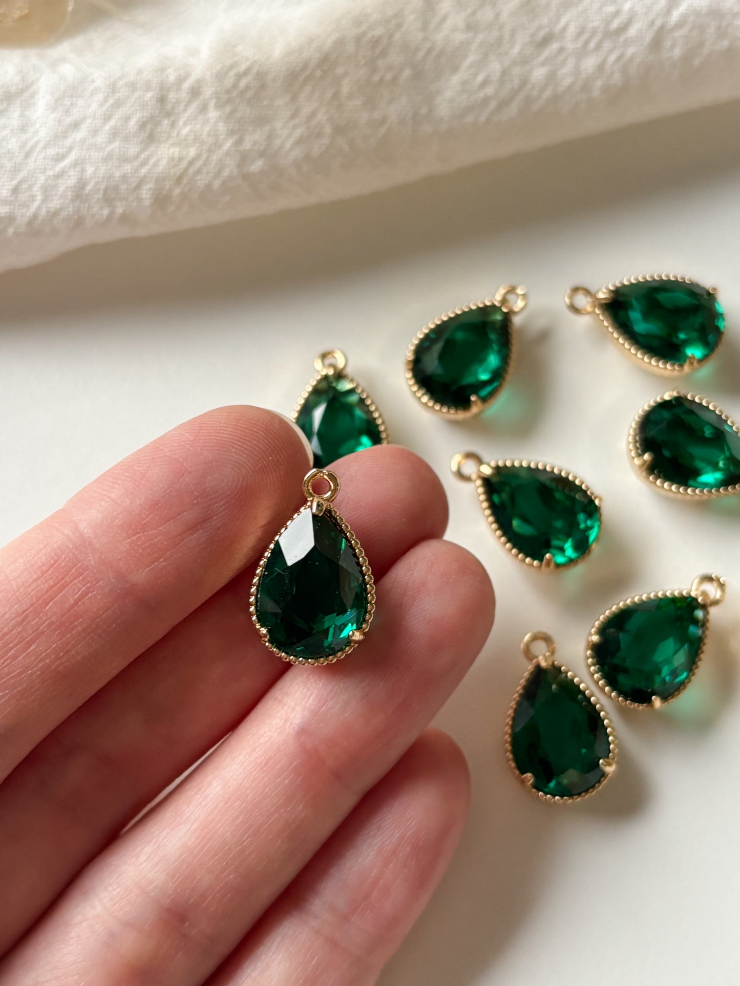 Lasiriipus pisara 19x12x8.5mm, 2kpl