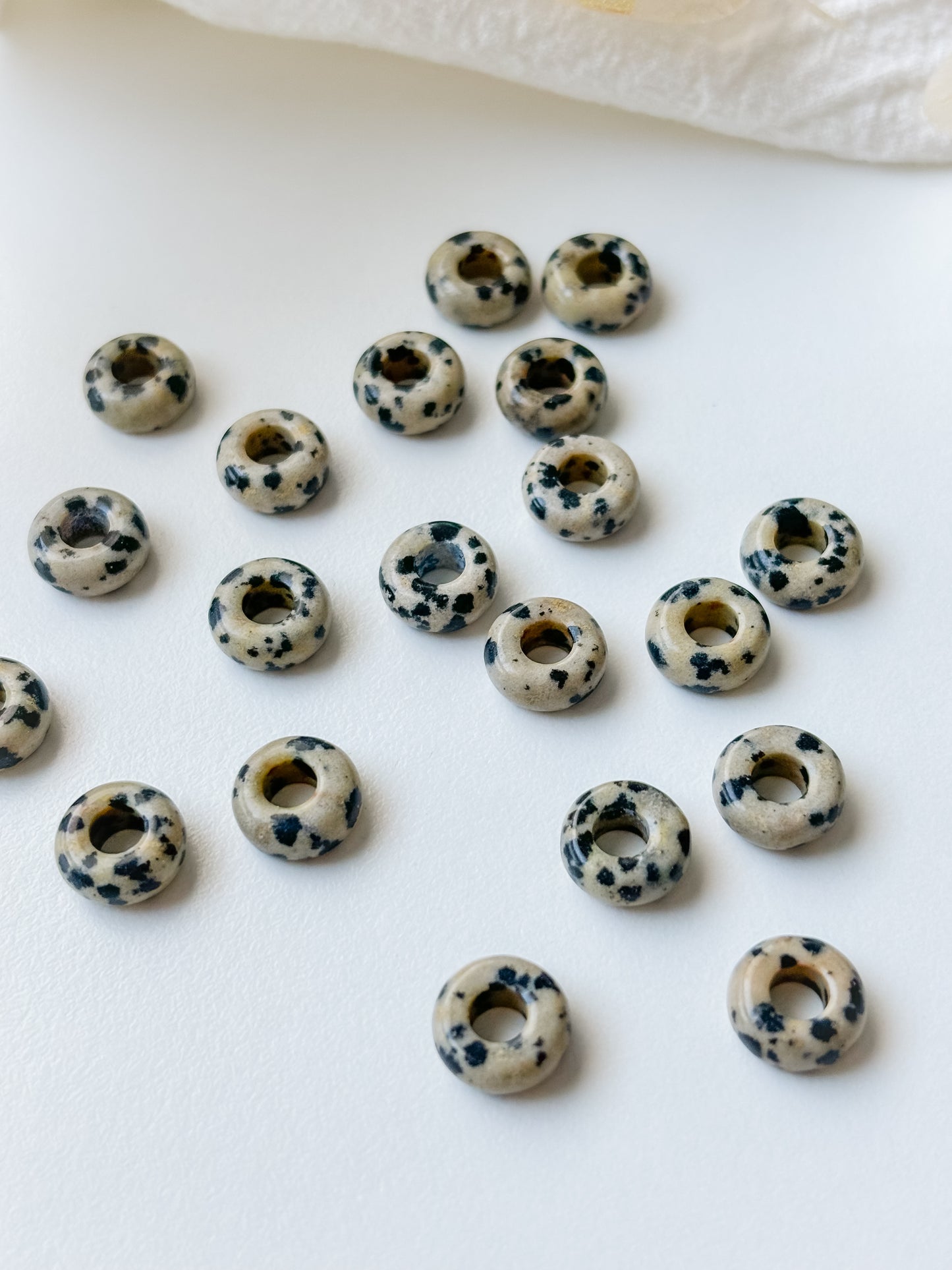 Pärla jaspis 10x4,5 mm, 1 st