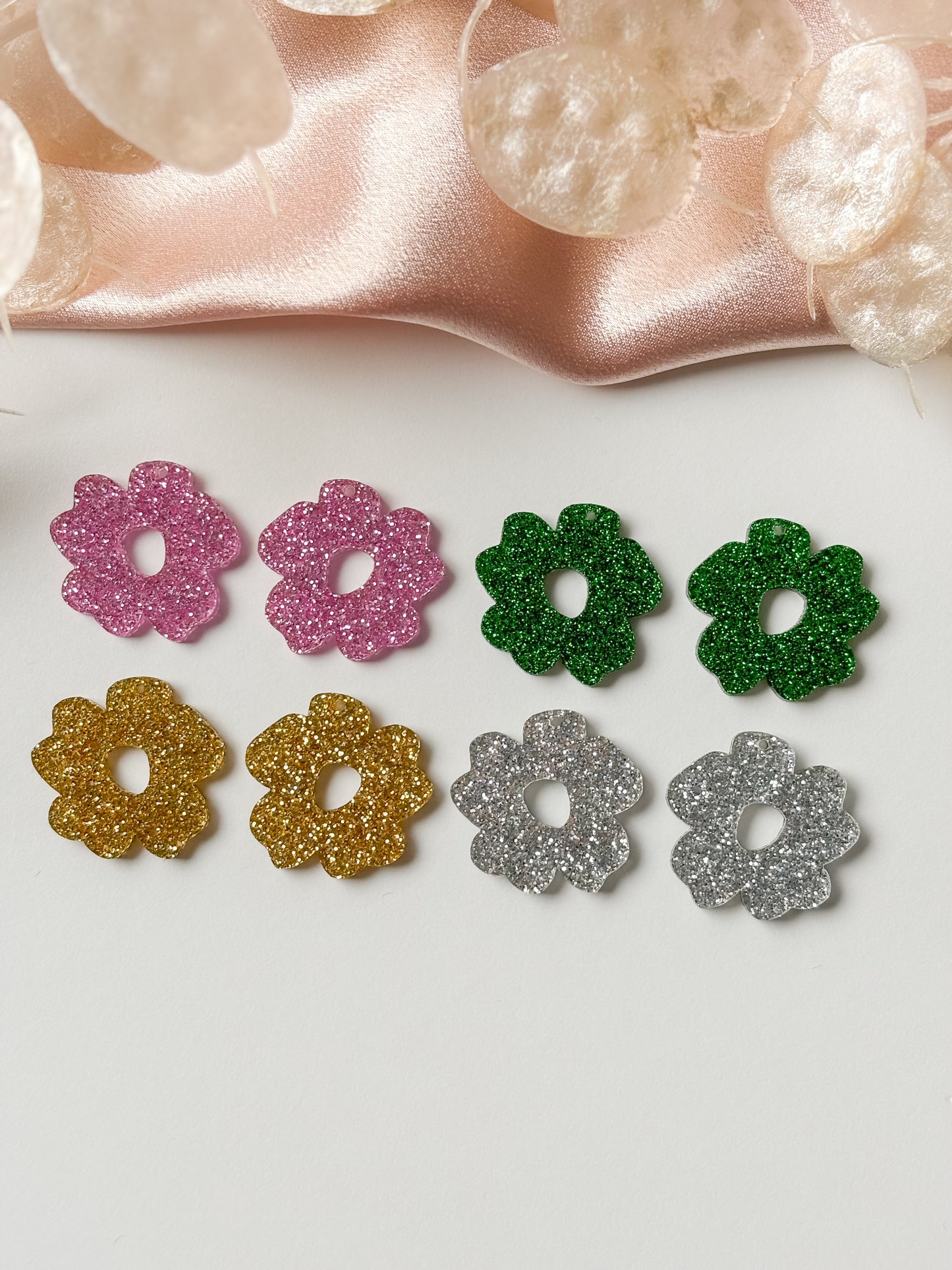 Pendant flower, 1 pair