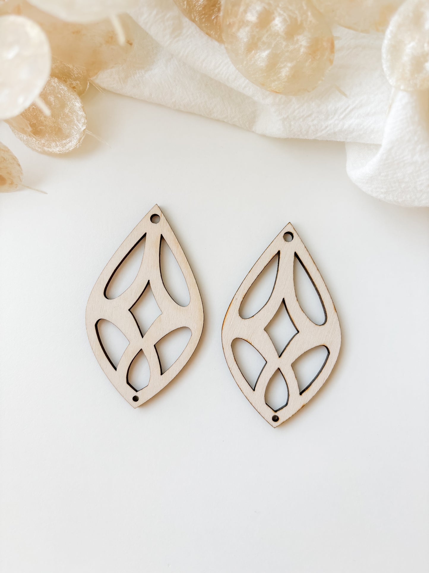 Pendant/jewelry divider 45mm, 1 pair, m182