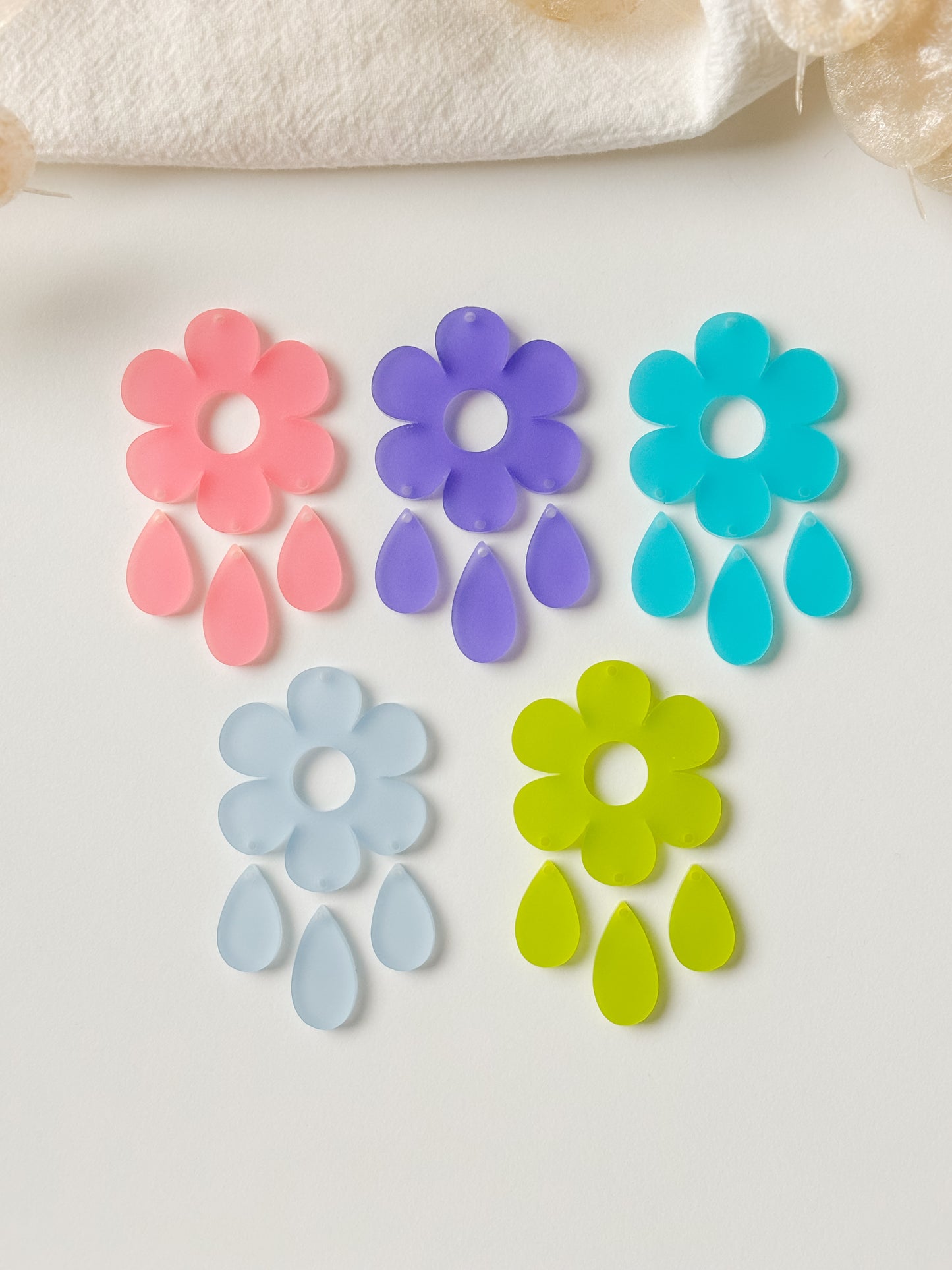 Pendant set 60mm, 1 pair