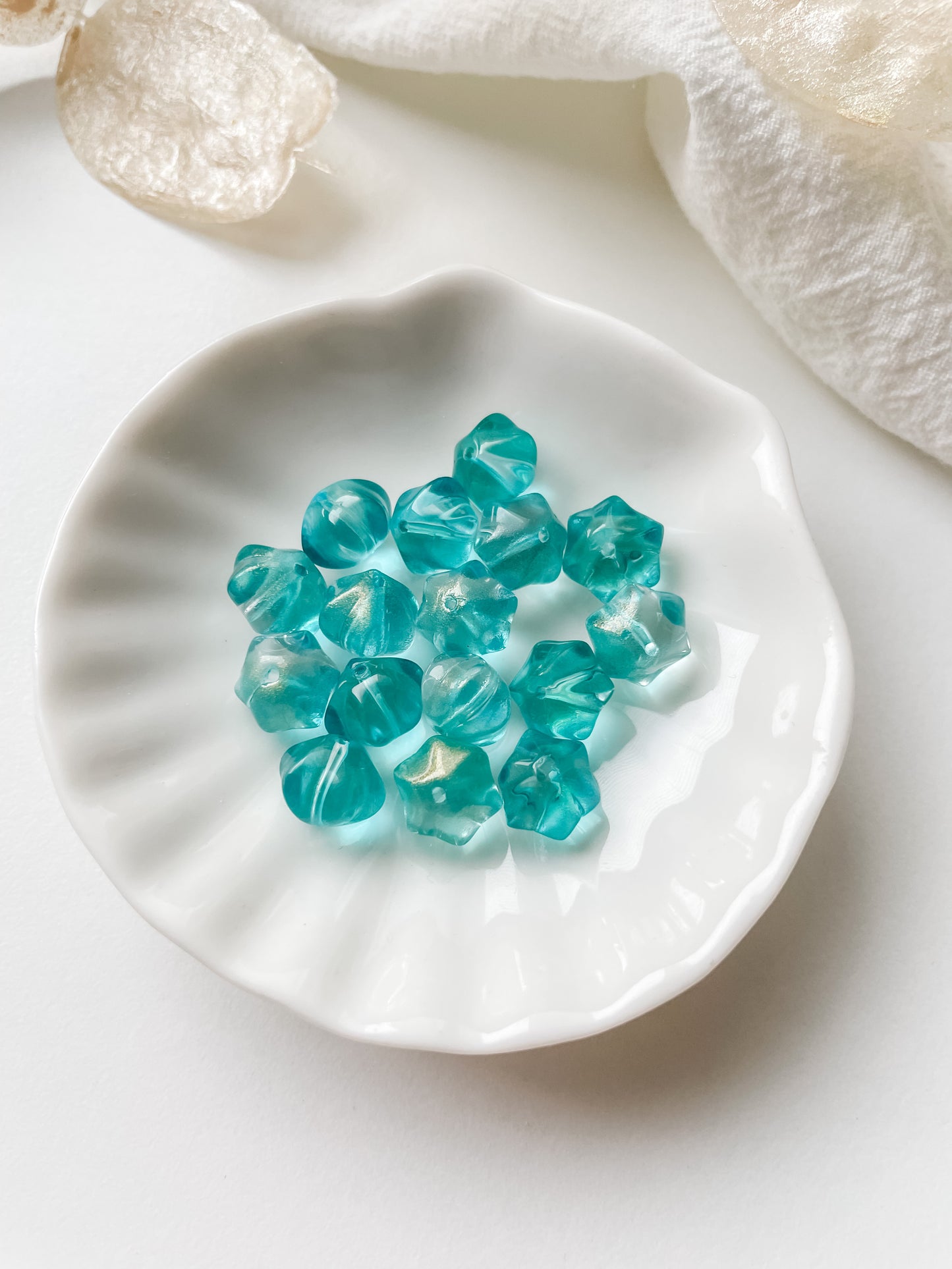 Glass bead 10x9x8mm, 10pcs