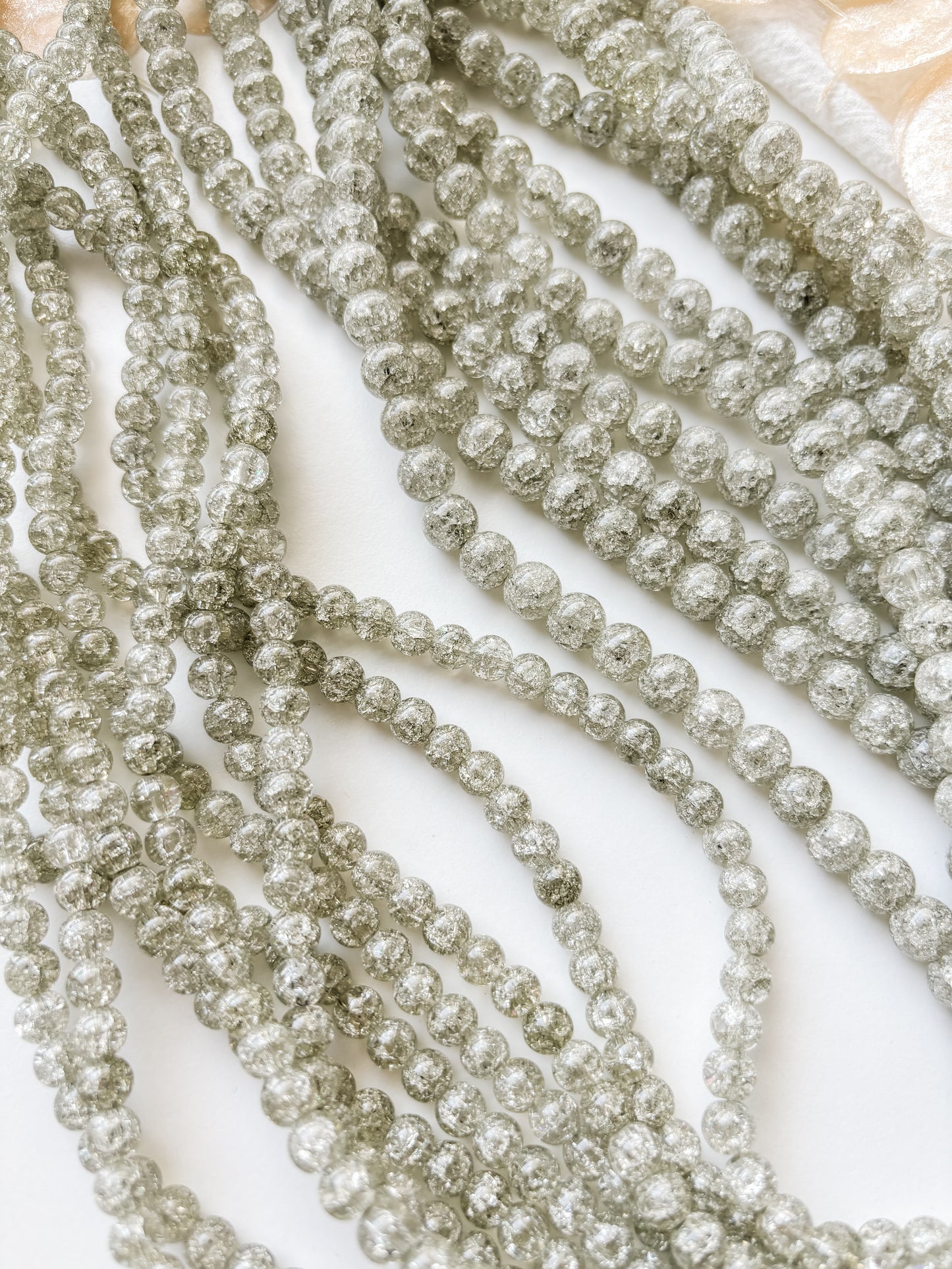 Glass bead, gray