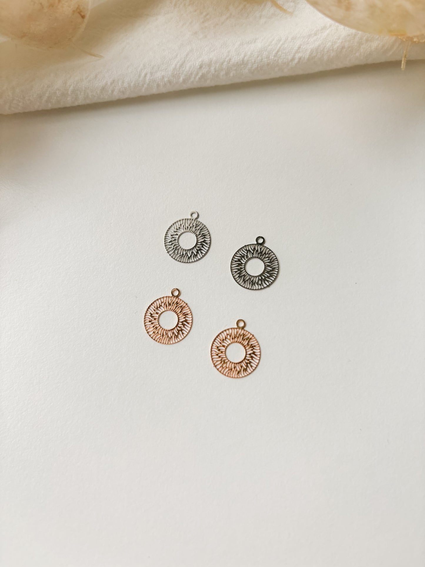 Hängcirkel 14x12x0,3mm, 1st