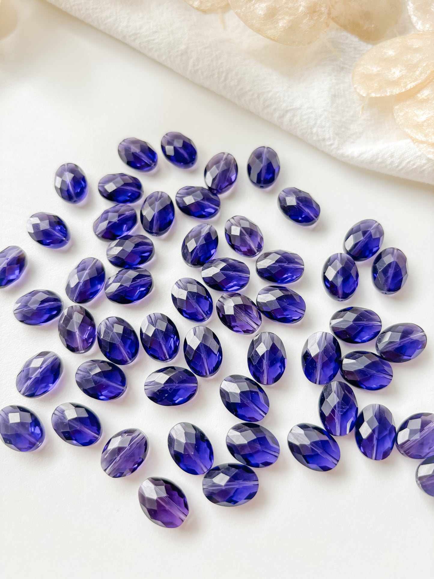 Glass bead purple 13x10x7mm, 6pcs