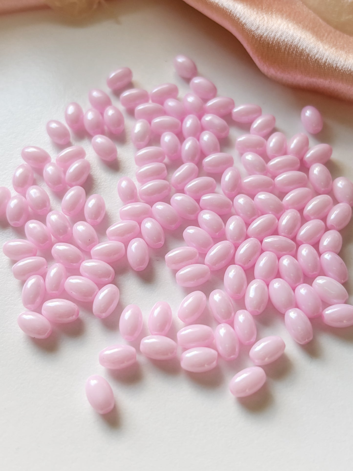 Lasihelmi 6.5~7x4~4.5mm, 50kpl