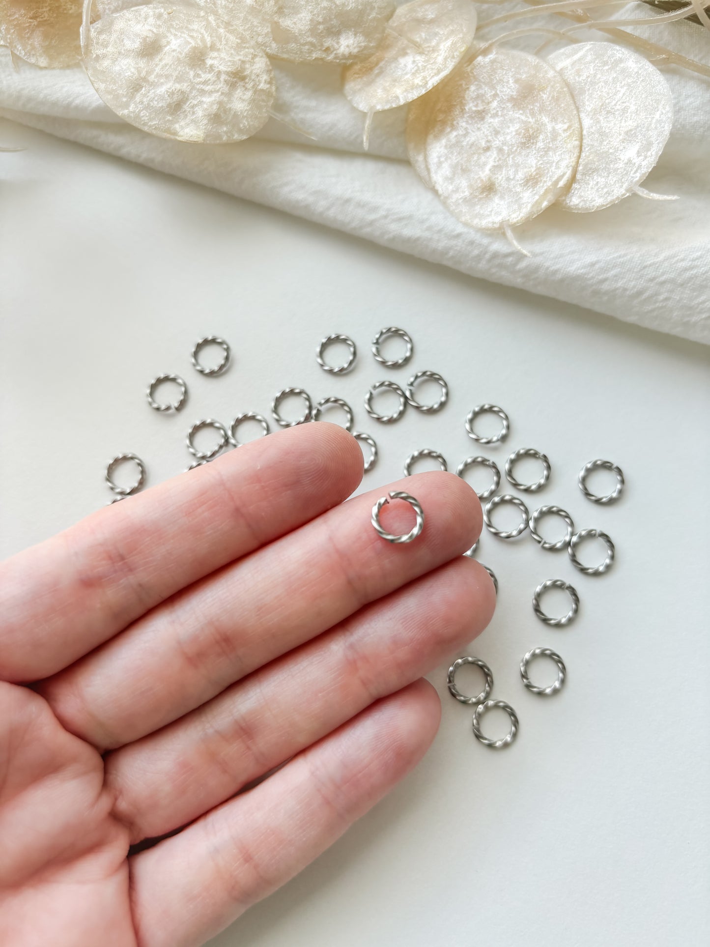 Distansring texturerad RST304, 8x1,2 mm, 10 st