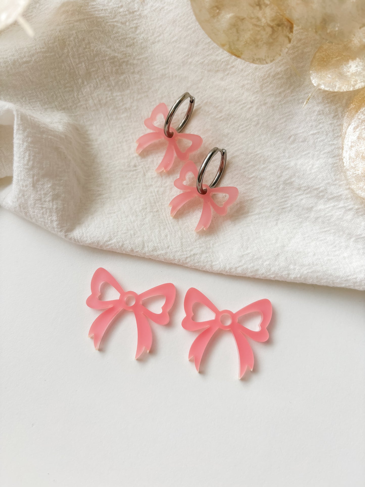 Pendant bow, pink, satin, 1 pair