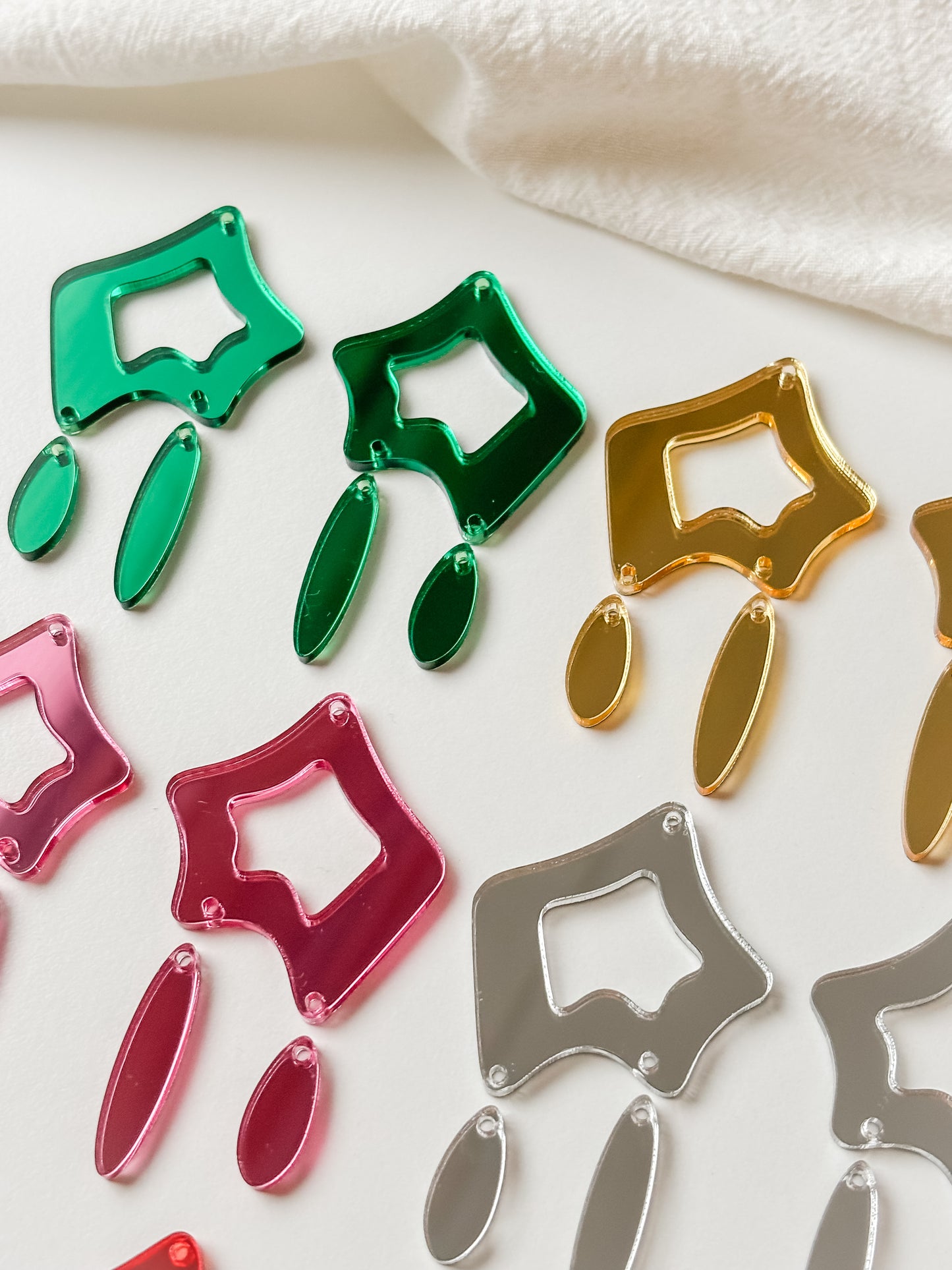Pendant set 60mm, 1 pair