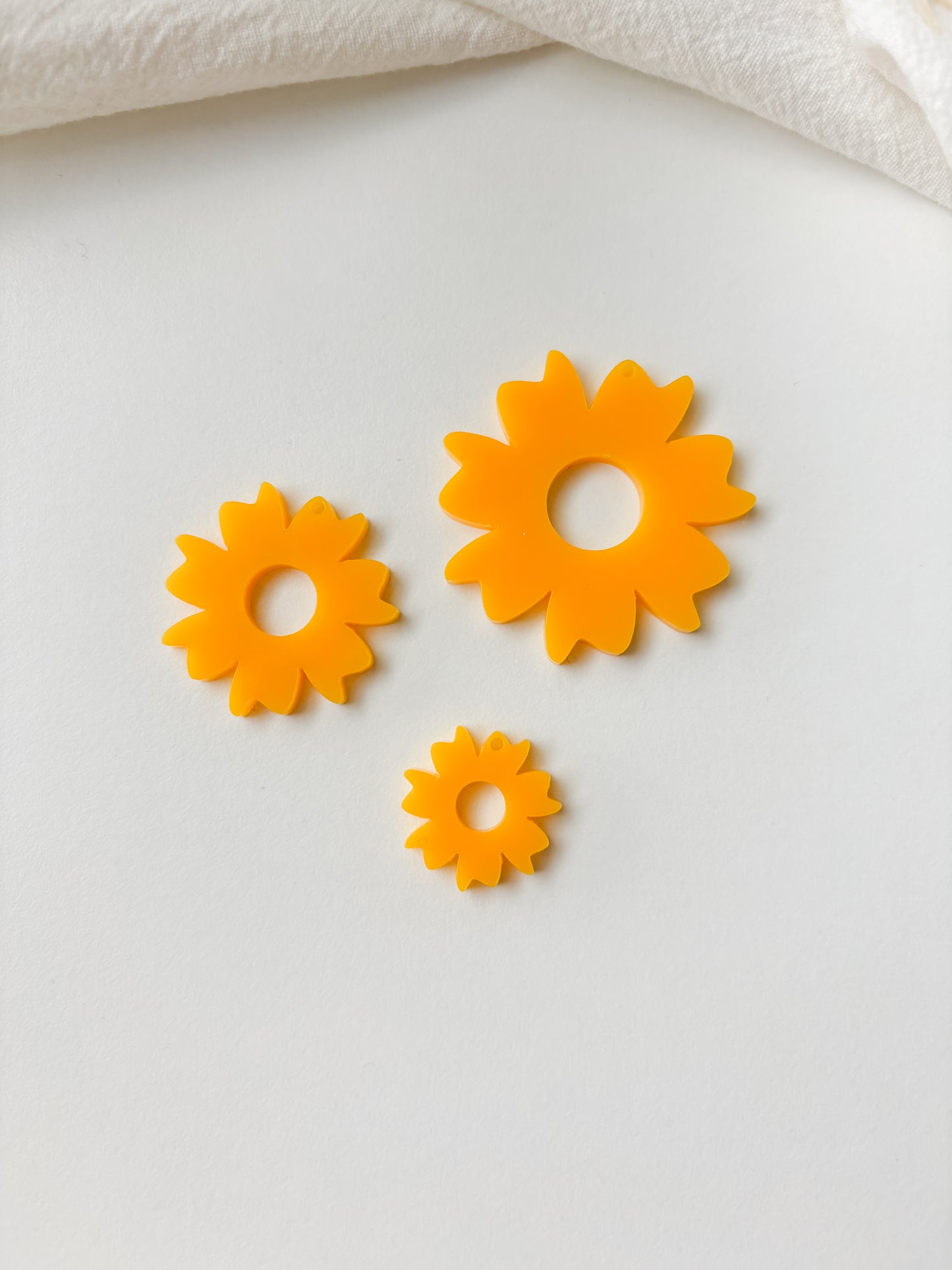 Hänge gul blomma, 1 par