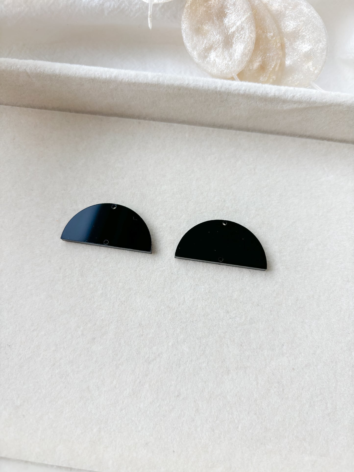 Jewelry divider 15mm