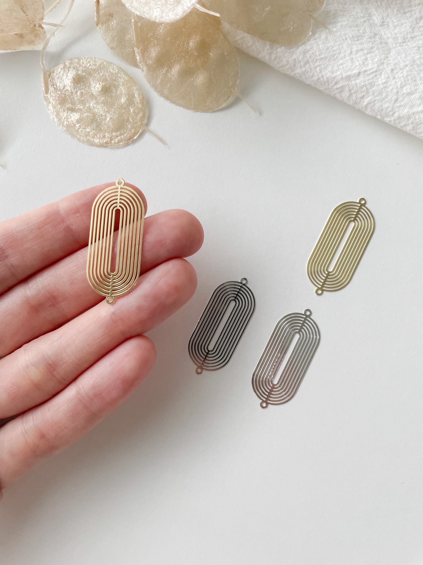 Hänge/smyckesavdelare 30x15mm, 1st