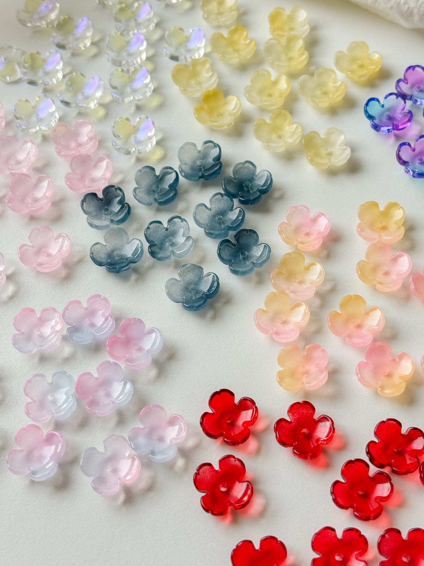 Bead flower 12x12x4.5mm, 10pcs