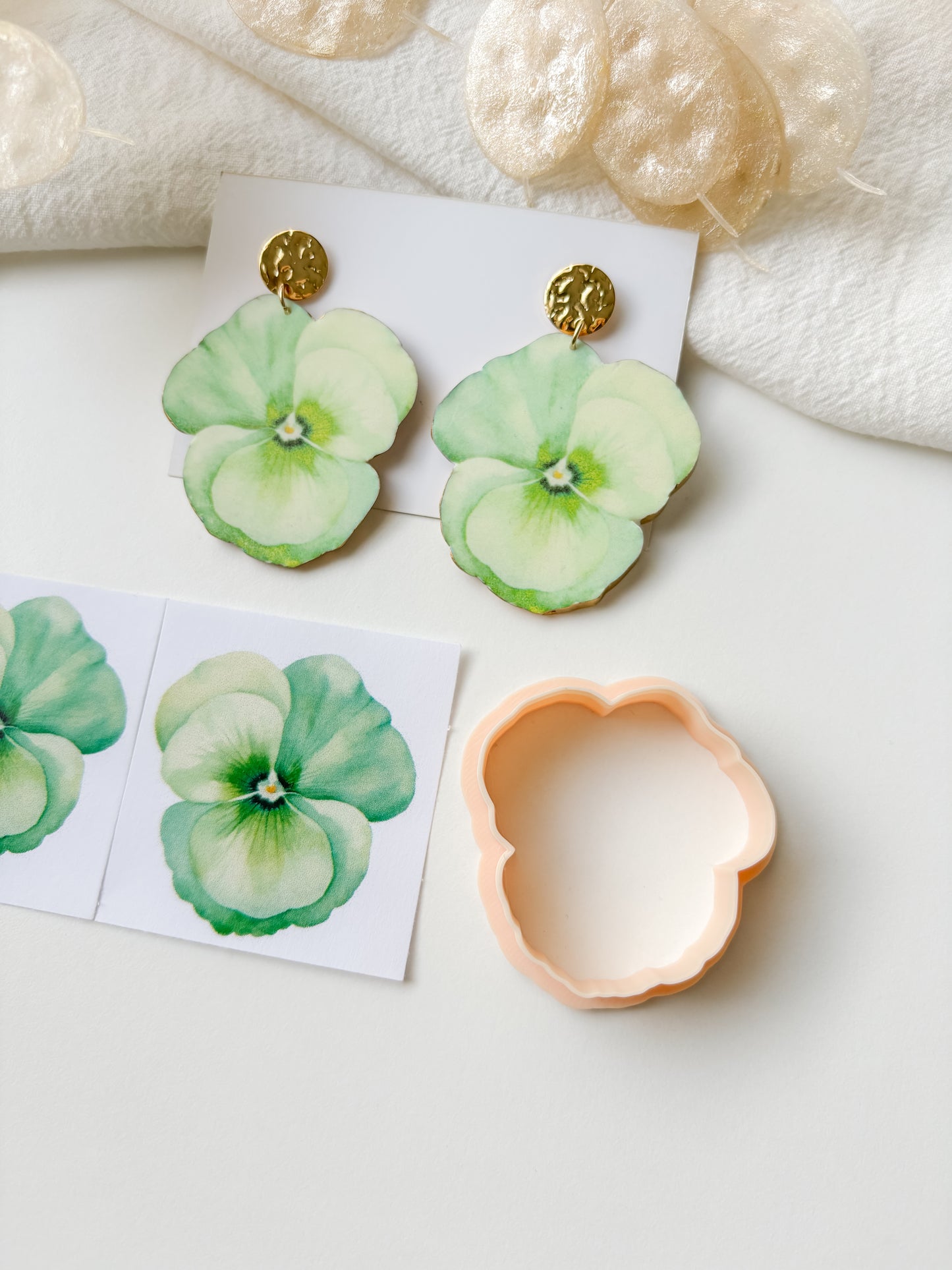 Transfer paper violet, green