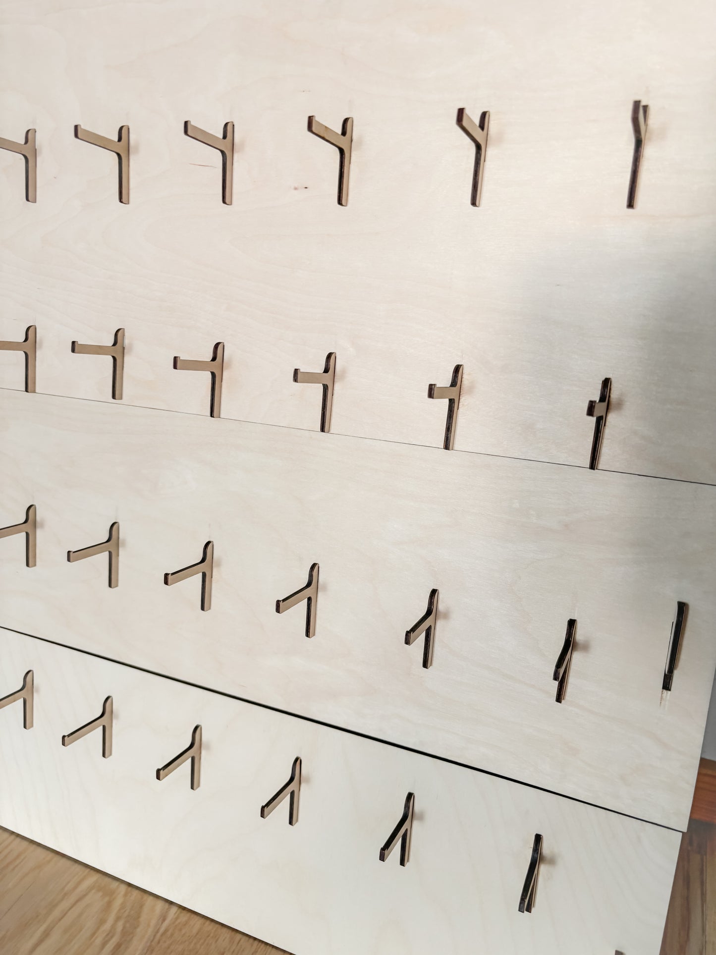 Sales stand, jewelry stand, display stand