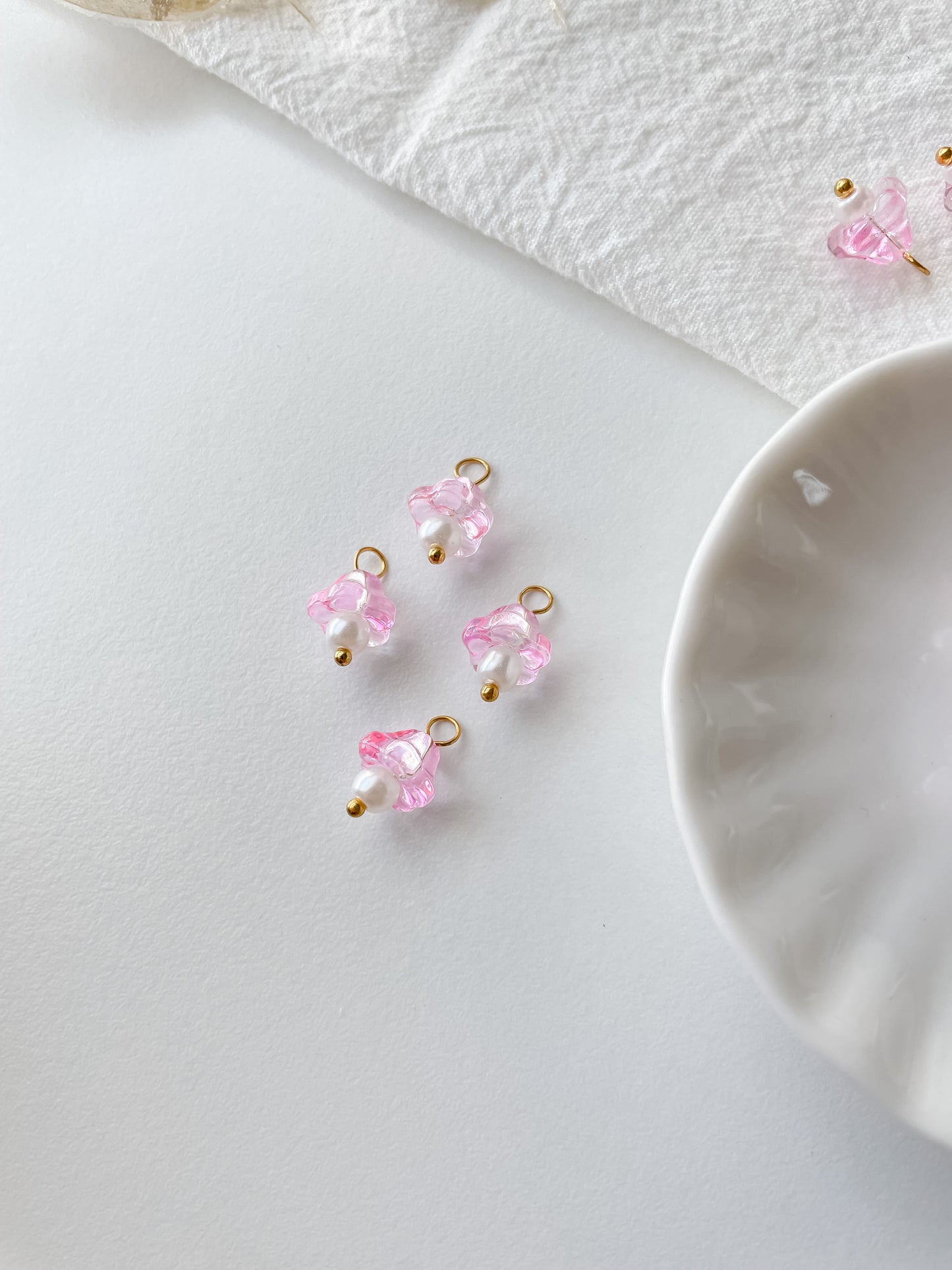Pendant glass pink 14x9x9mm 1pc