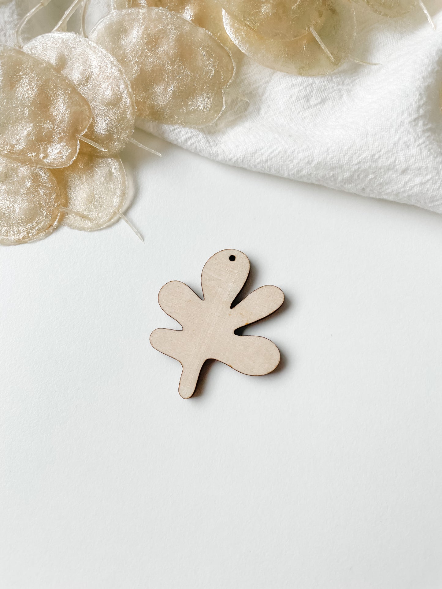 Pendant birch plywood 1 pair, m13