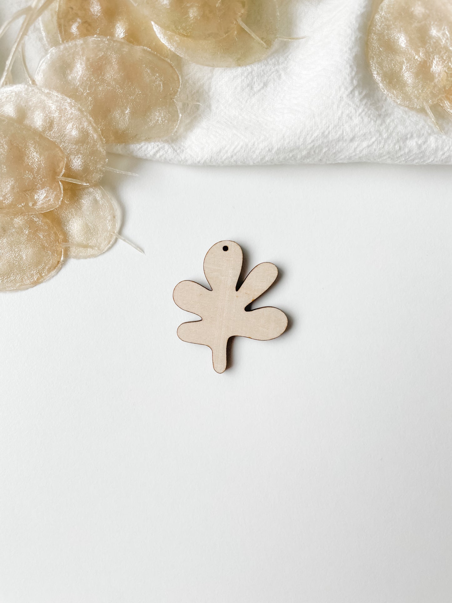Pendant birch plywood 1 pair, m13