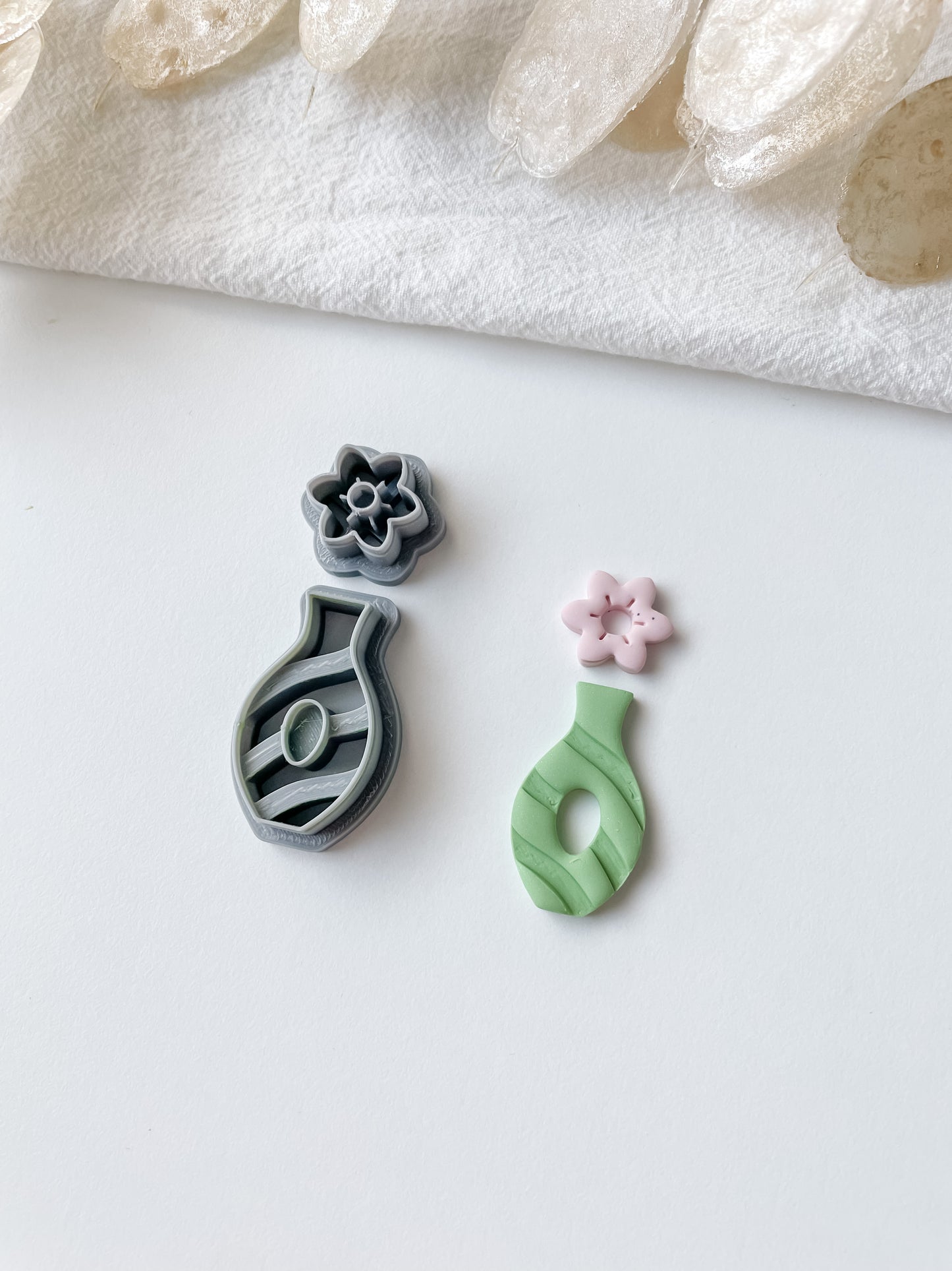 Mold flower, m273