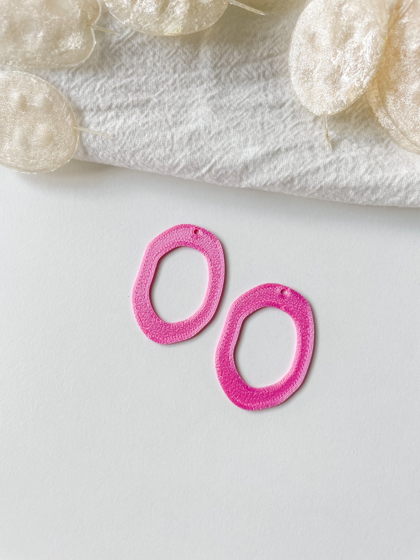 Riipus ovaali pinkki 1kpl