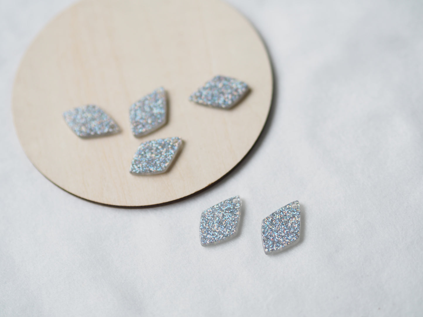 Akrylhänge 23x14mm silverglitter 1st