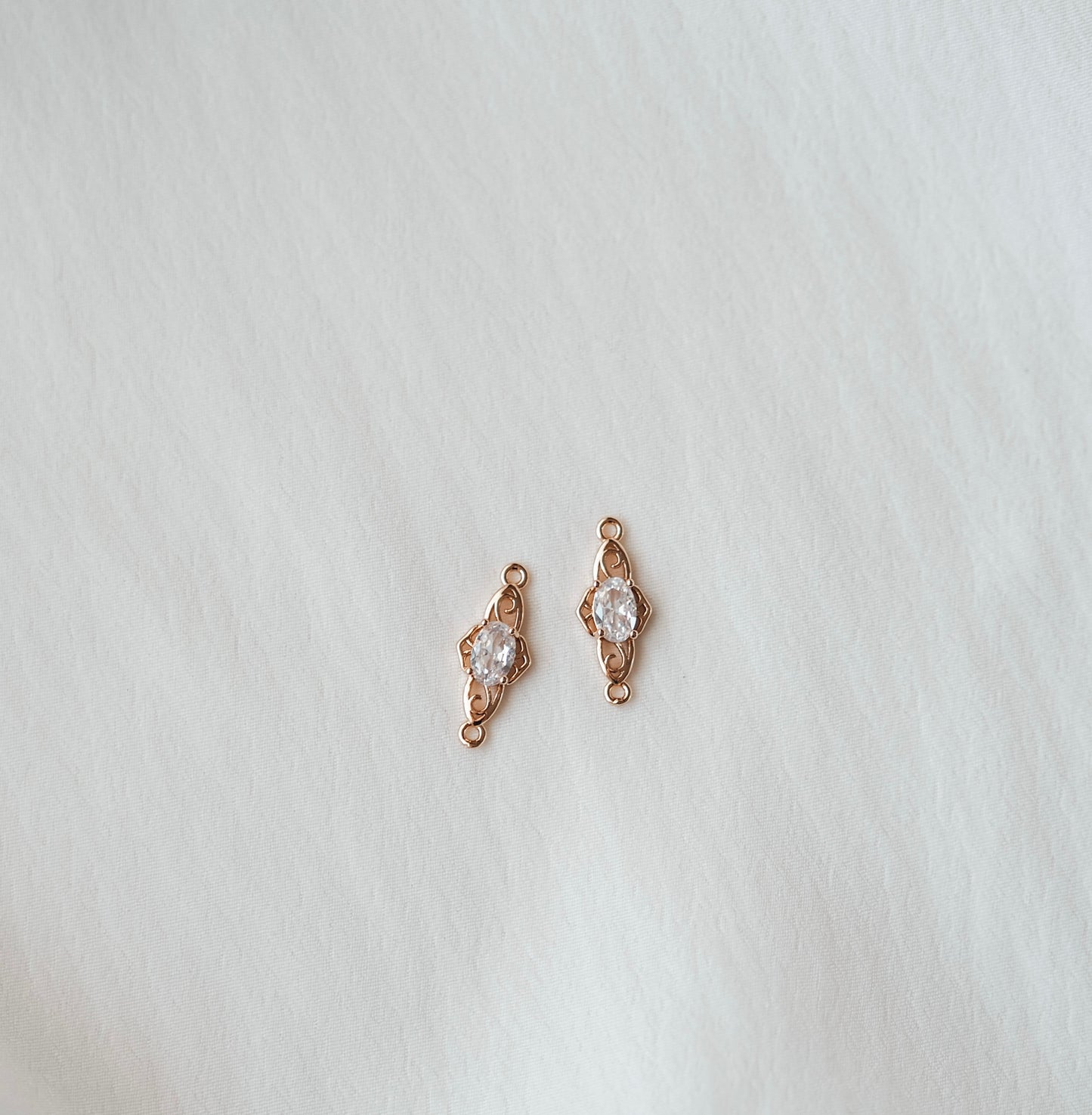 Korunjakaja zirkonia 18x7mm 1kpl