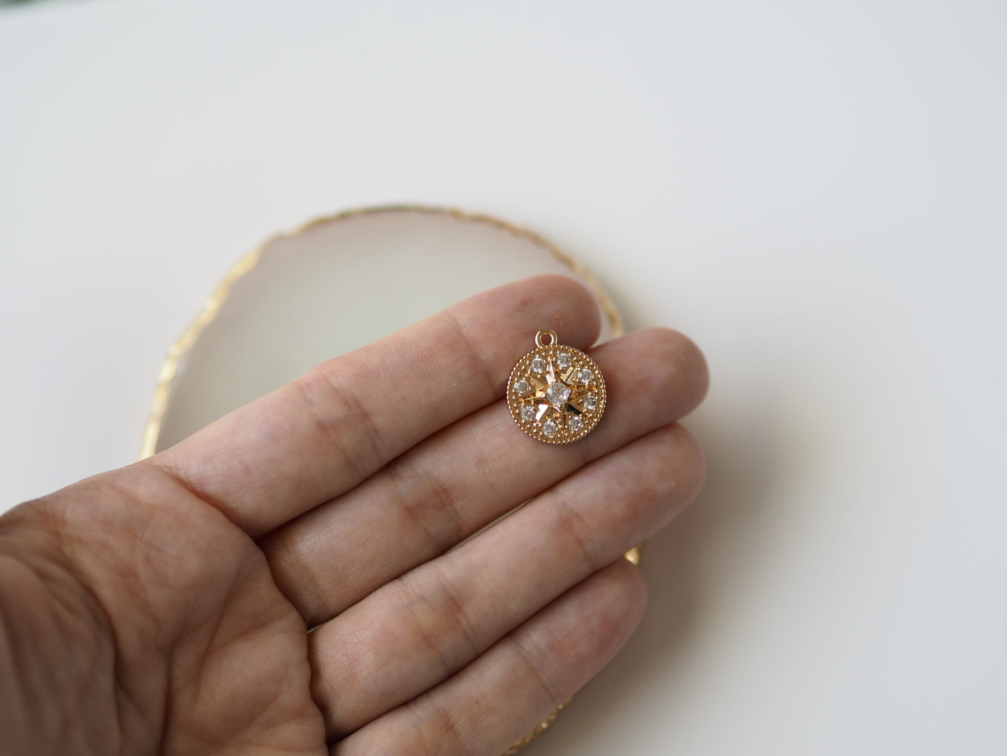 Pendant zirconia 17x15mm 1pc