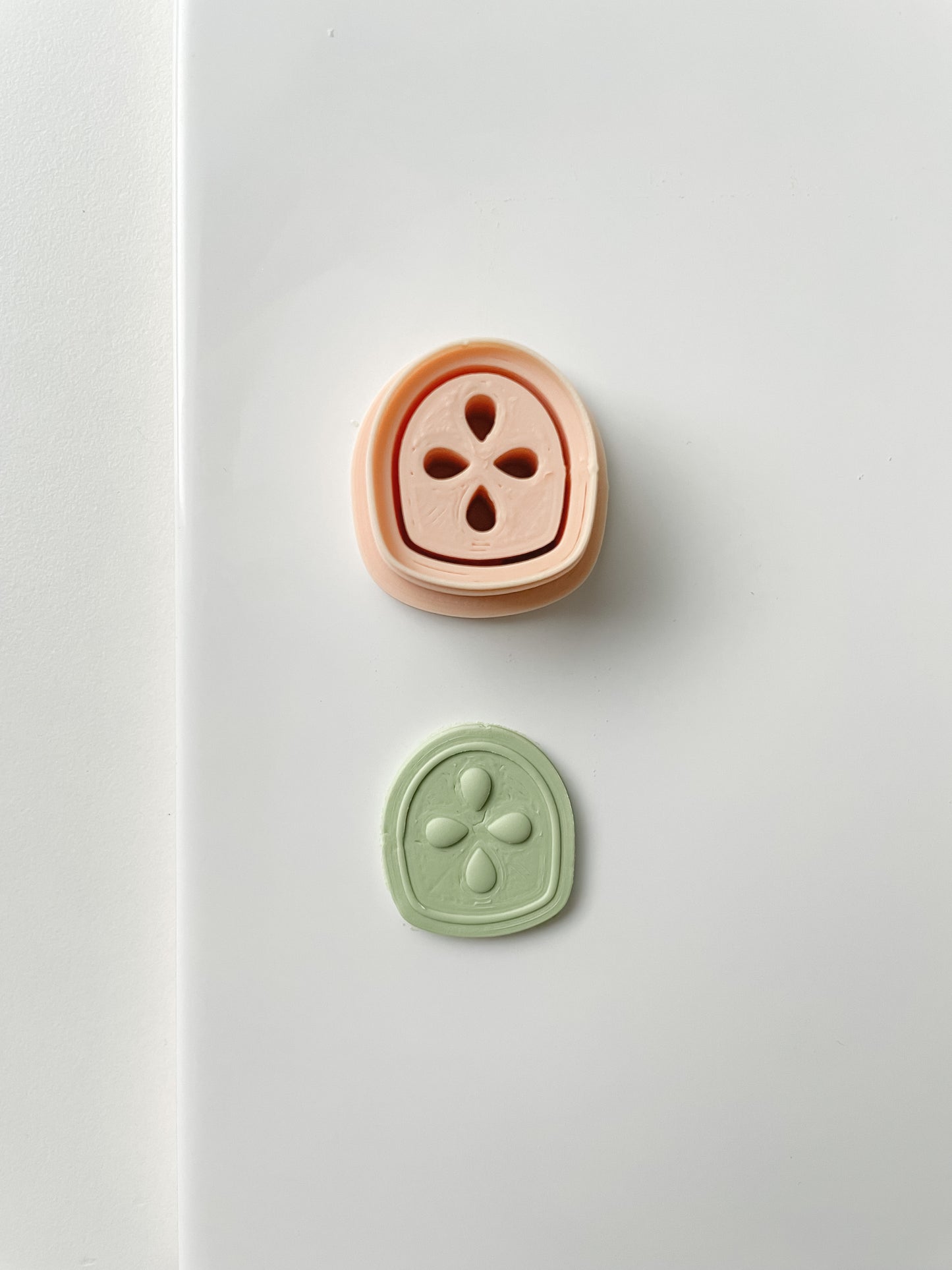 Polymer clay mold m123