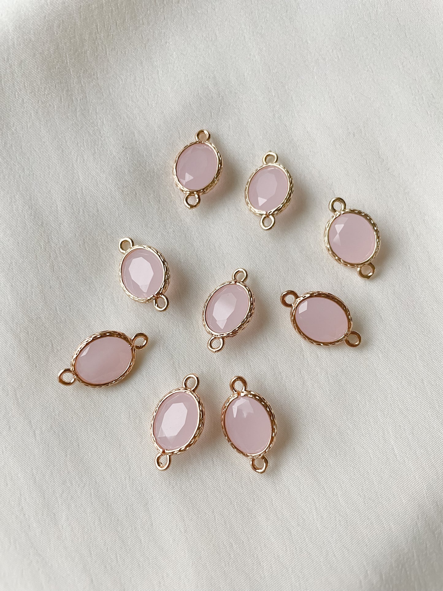 Jewelry divider pink glass 12x21mm 1pc